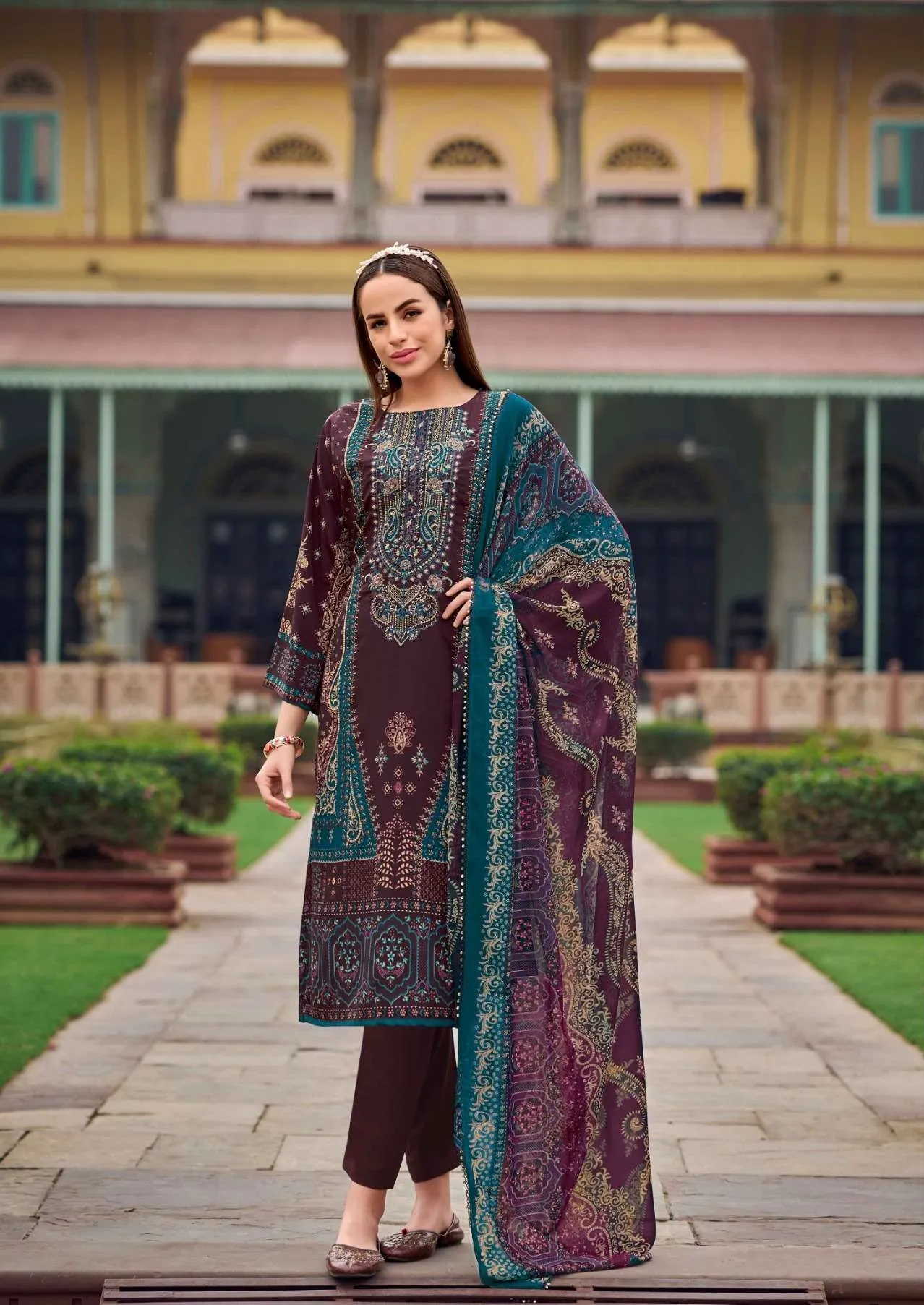 Belliza Naira volume 101 view 11