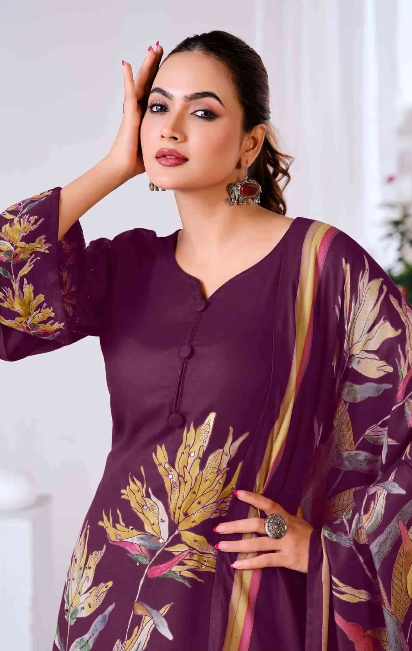 Noor E-Kashmiri by Mumtaz Arts view 3