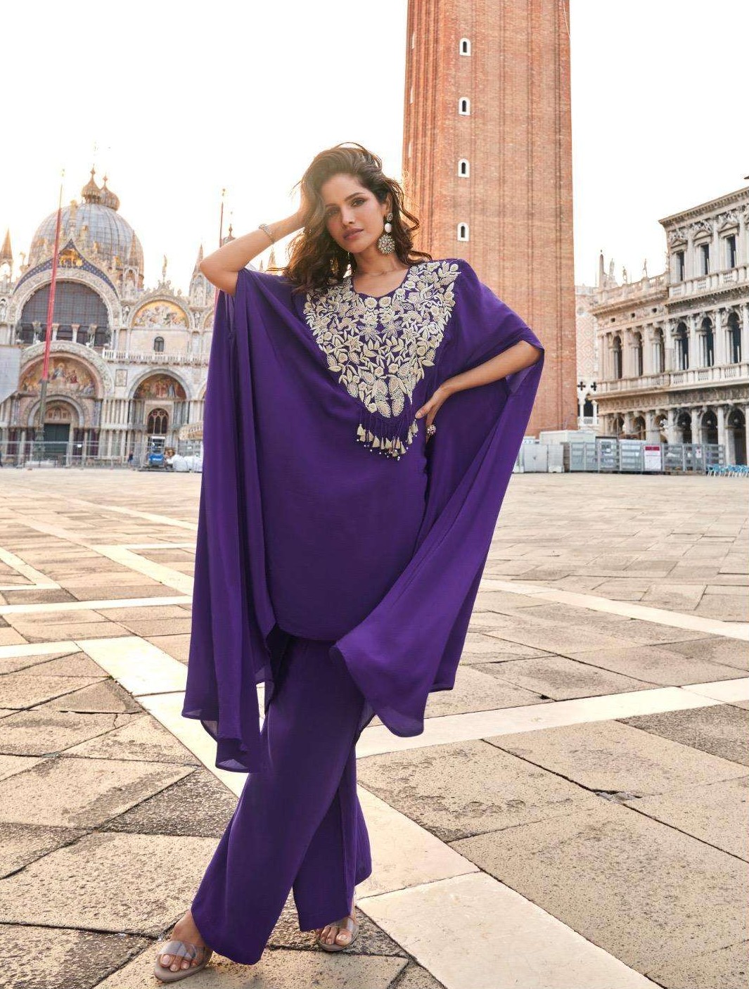 Sayuri by Avika view 4