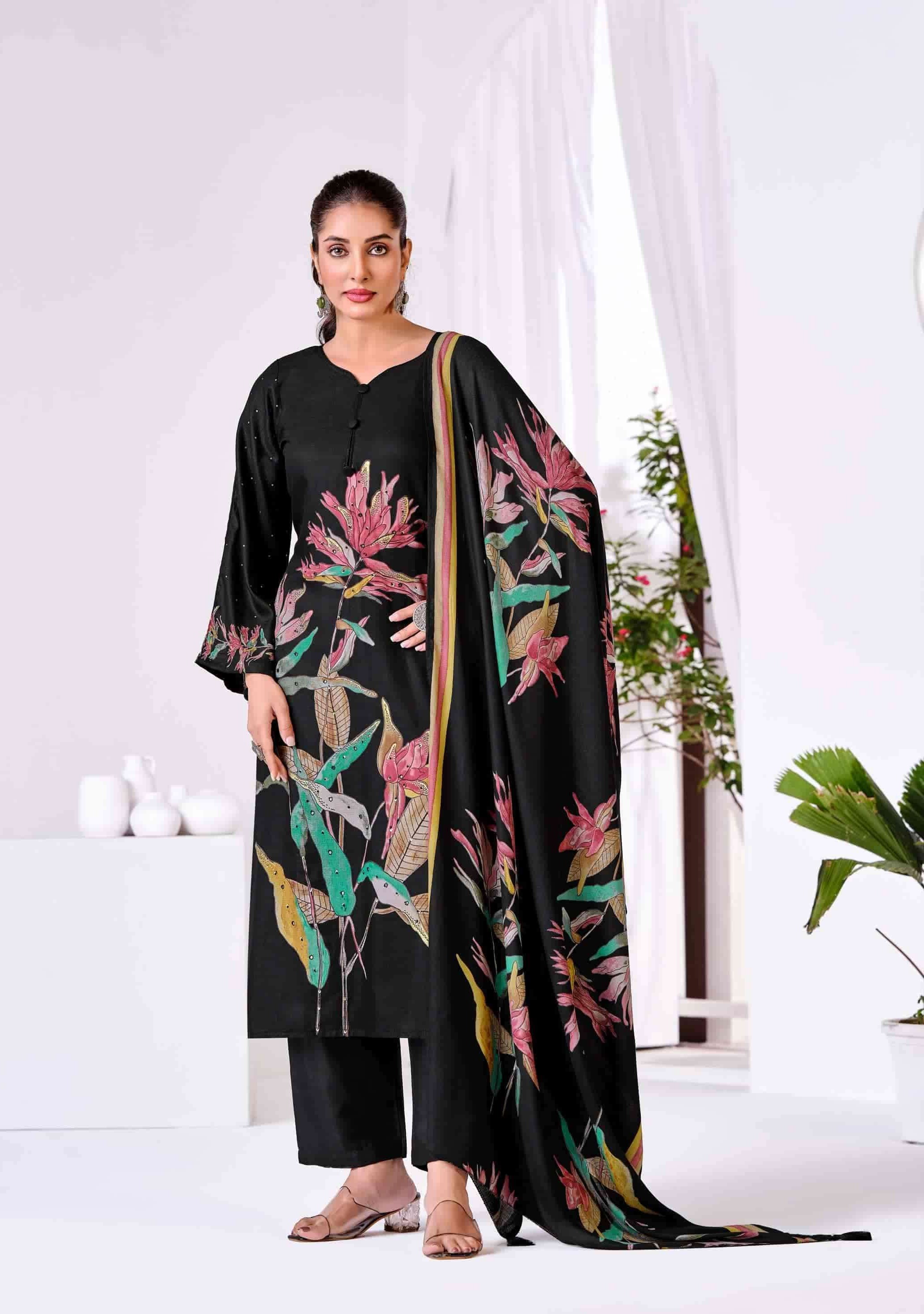 Noor E-Kashmiri by Mumtaz Arts view 4