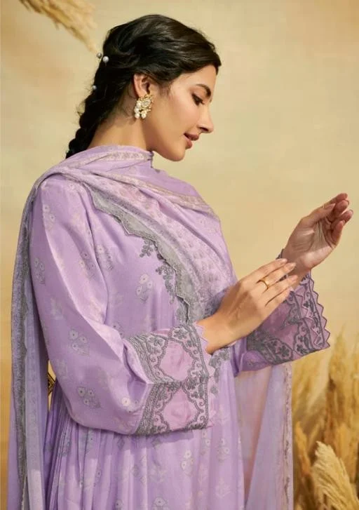 HUSNIYA By Heer view 7