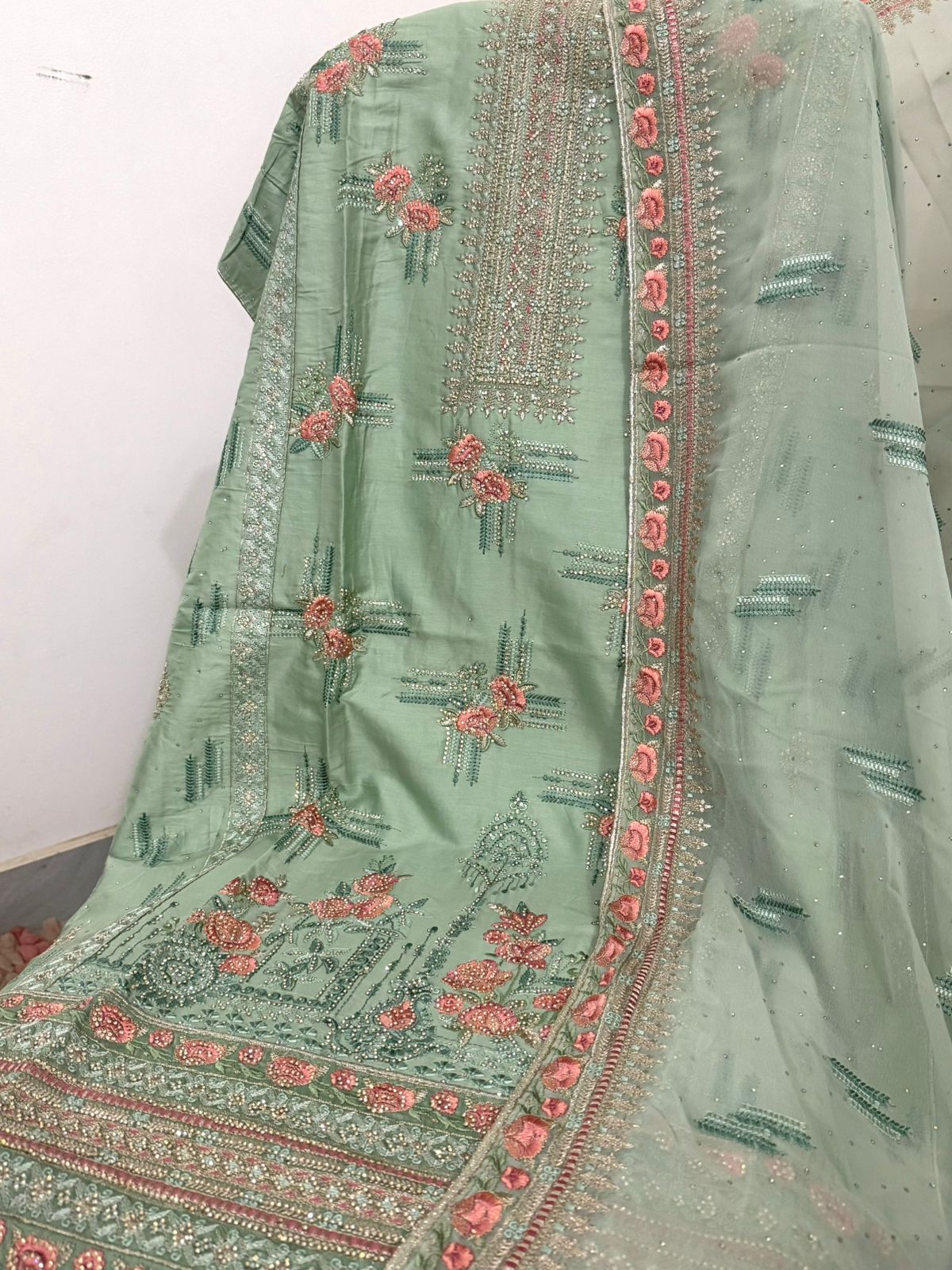 BI 002 A ELEGANT PASTEL COLOURS SHALWA KAMEEZ view 7