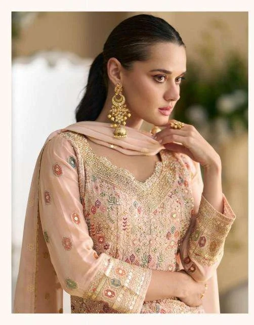 Mohini by Sayuri view 5