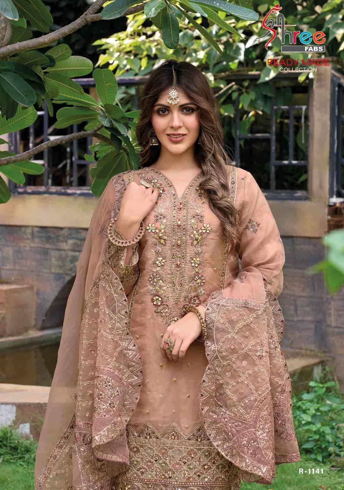 Shree Fabs R 1141 Colors Pakistani Heavy Designer Style Readymade Suit Exporter view 8