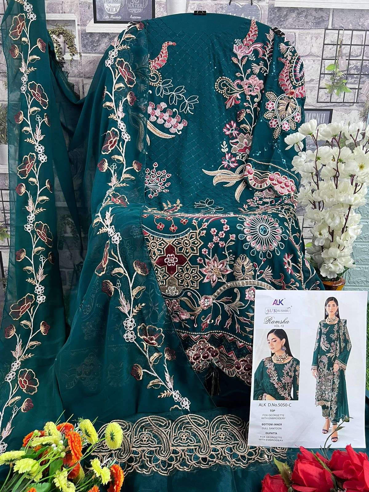 Zaha 5050 C Pakistani Designer Festive Wear Salwar Kameez Exporter view 2