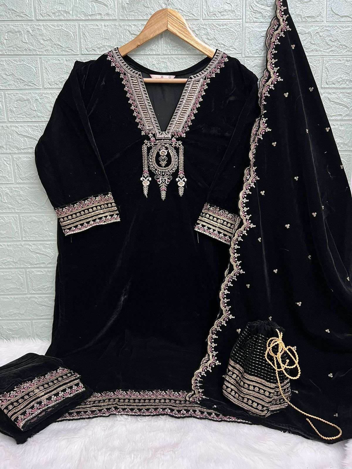 Deepsy D 105 A Pakistani Style Designer velvet Embroidered Suit Exporter view 2