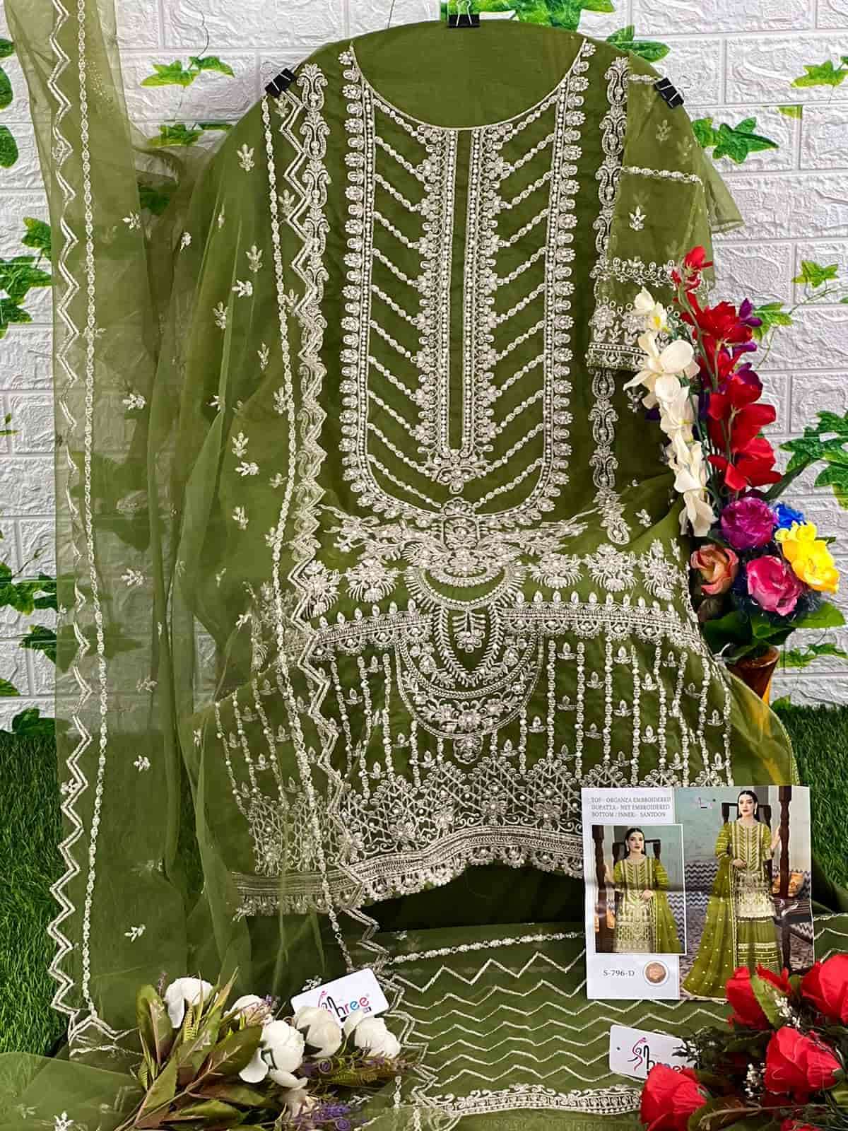Shree Fabs S 796 Colors Pakistani Exclusive Designer Wedding Wear Suit Wholesalers view 9