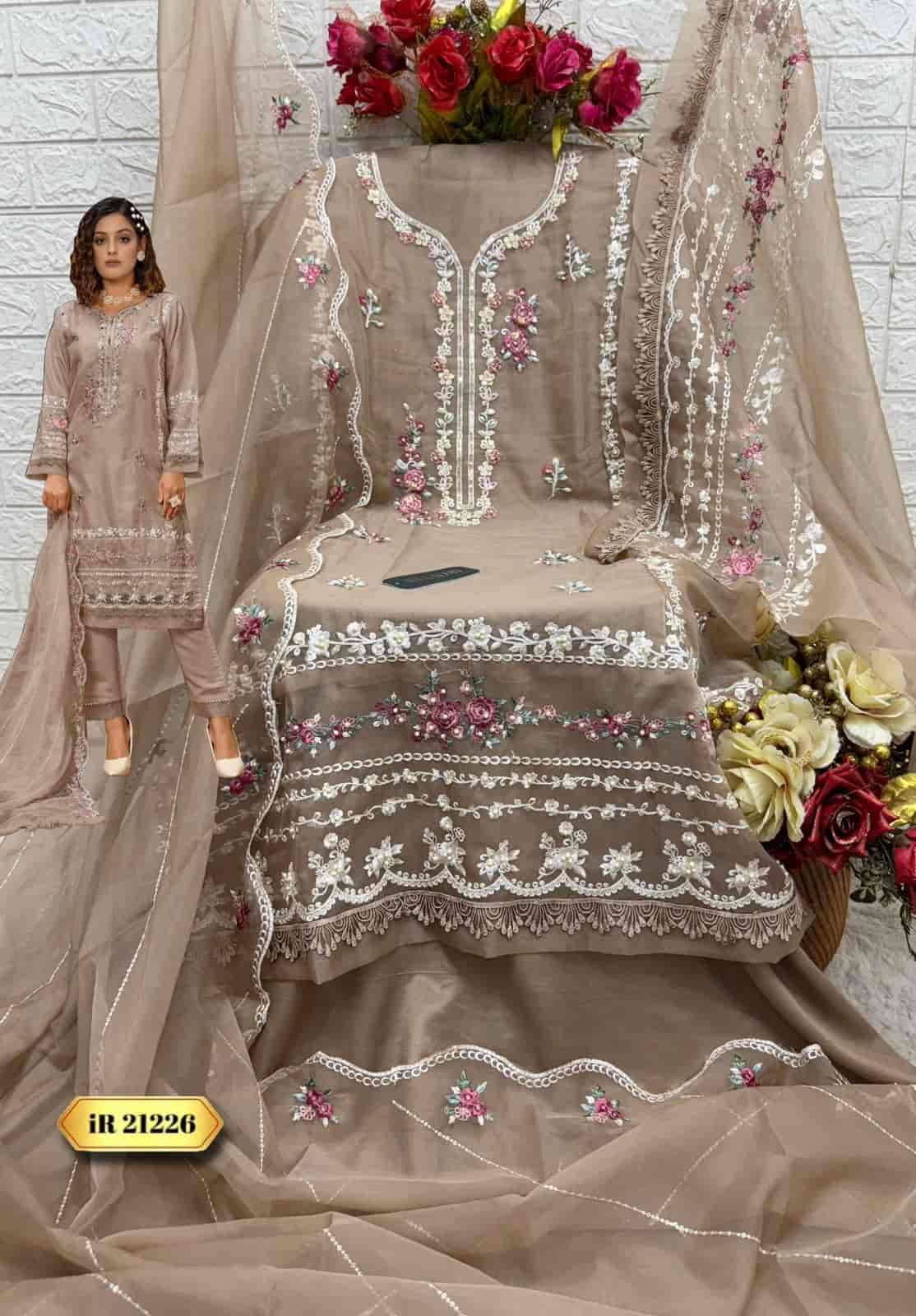 Fepic IR 21226 Pakistani Style Designer Organza Embroidered Suit Exporter view 2