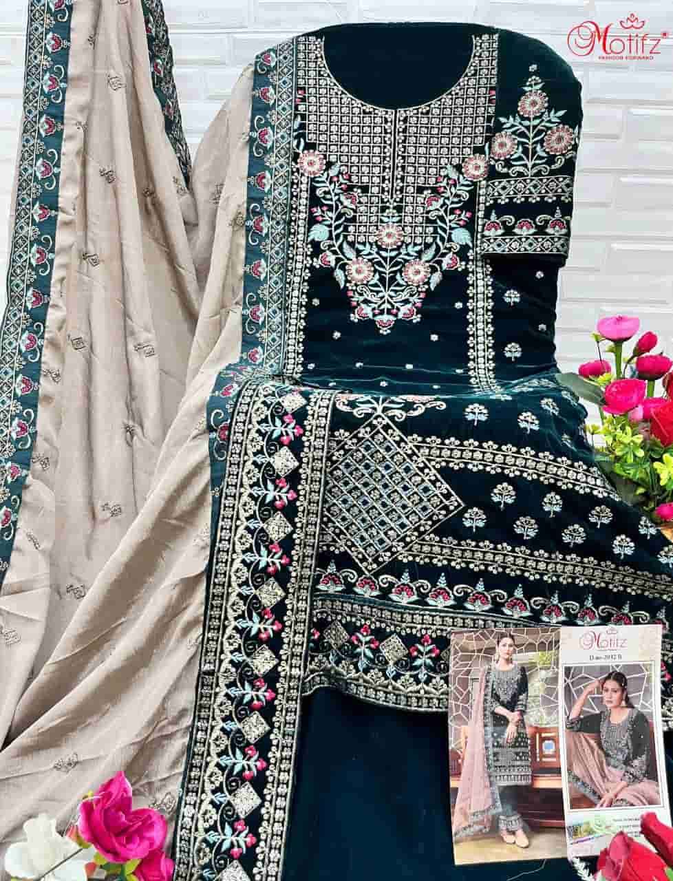 Motifz 2032 B Pakistani Designer Style Velvet Salwar Kameez Exporter view 2