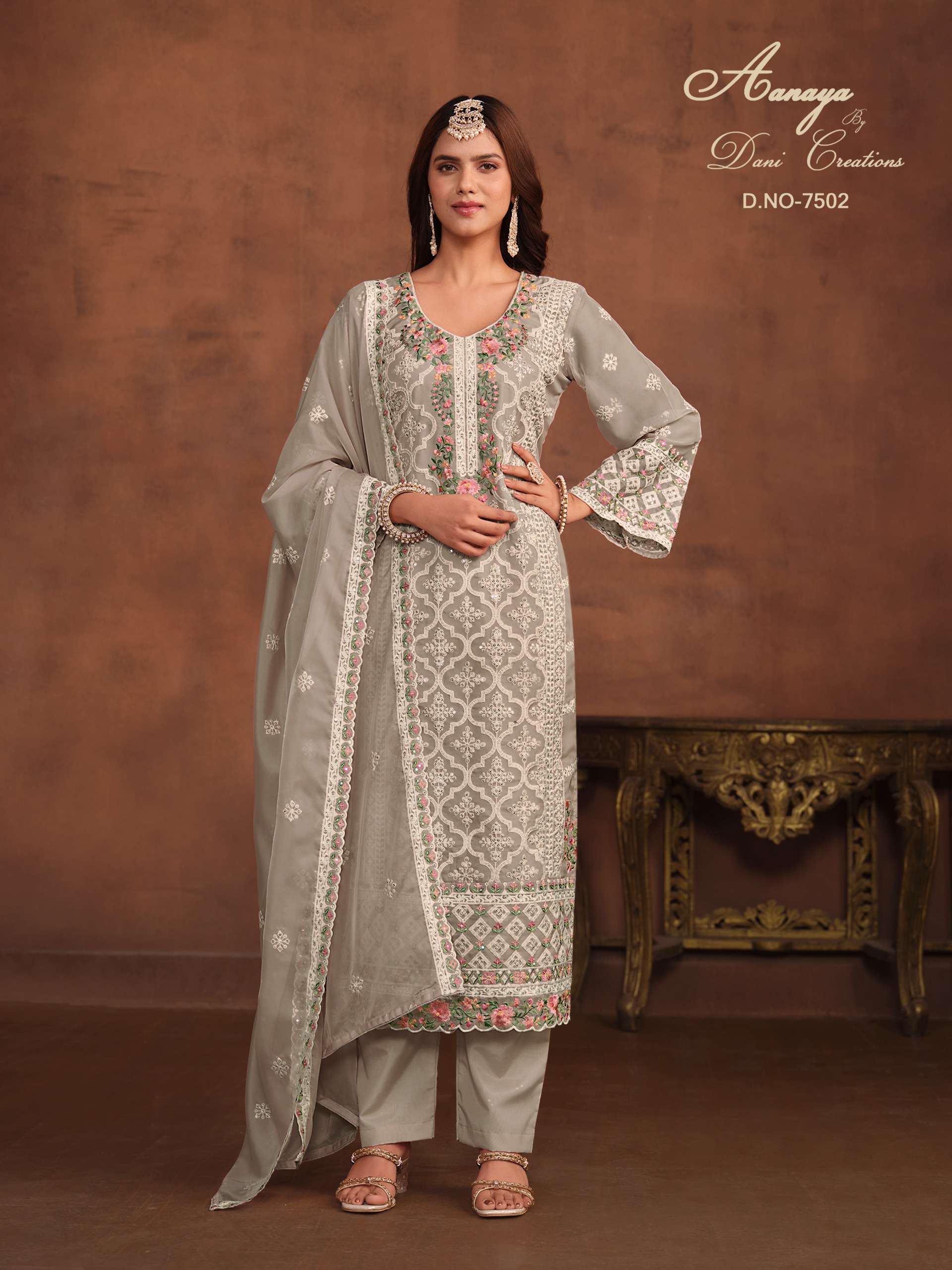 Aanaya 7502 Organza Salwar Kameez