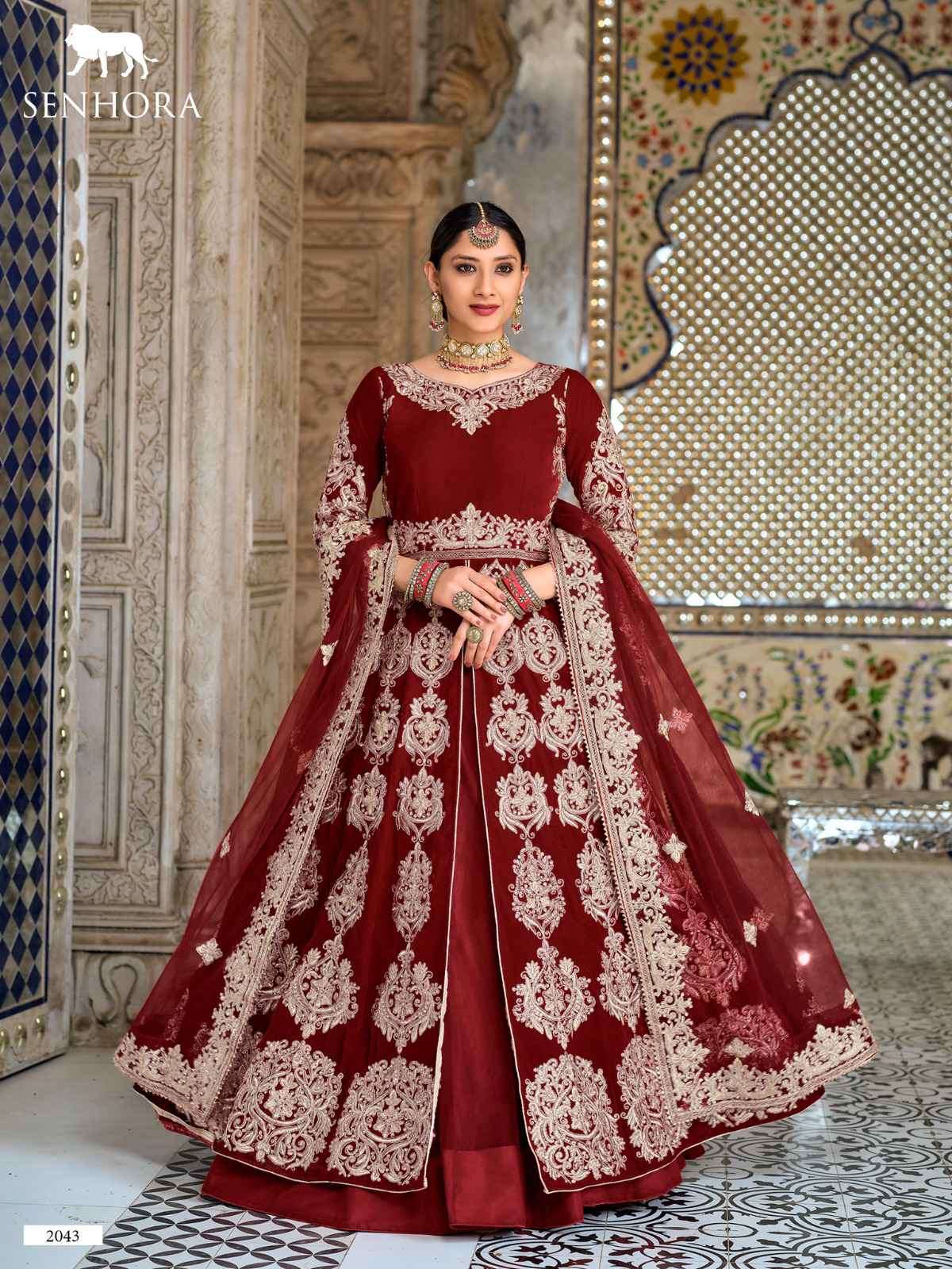 Senhora Dulhan Vol 32 Heavy Designer Velvet Bridal Wear Gown view 5