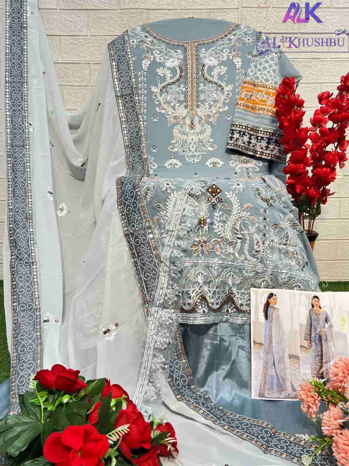Al Khushbu 6006 Pakistani Style Heavy Designer Salwar Kameez Exporter view 3