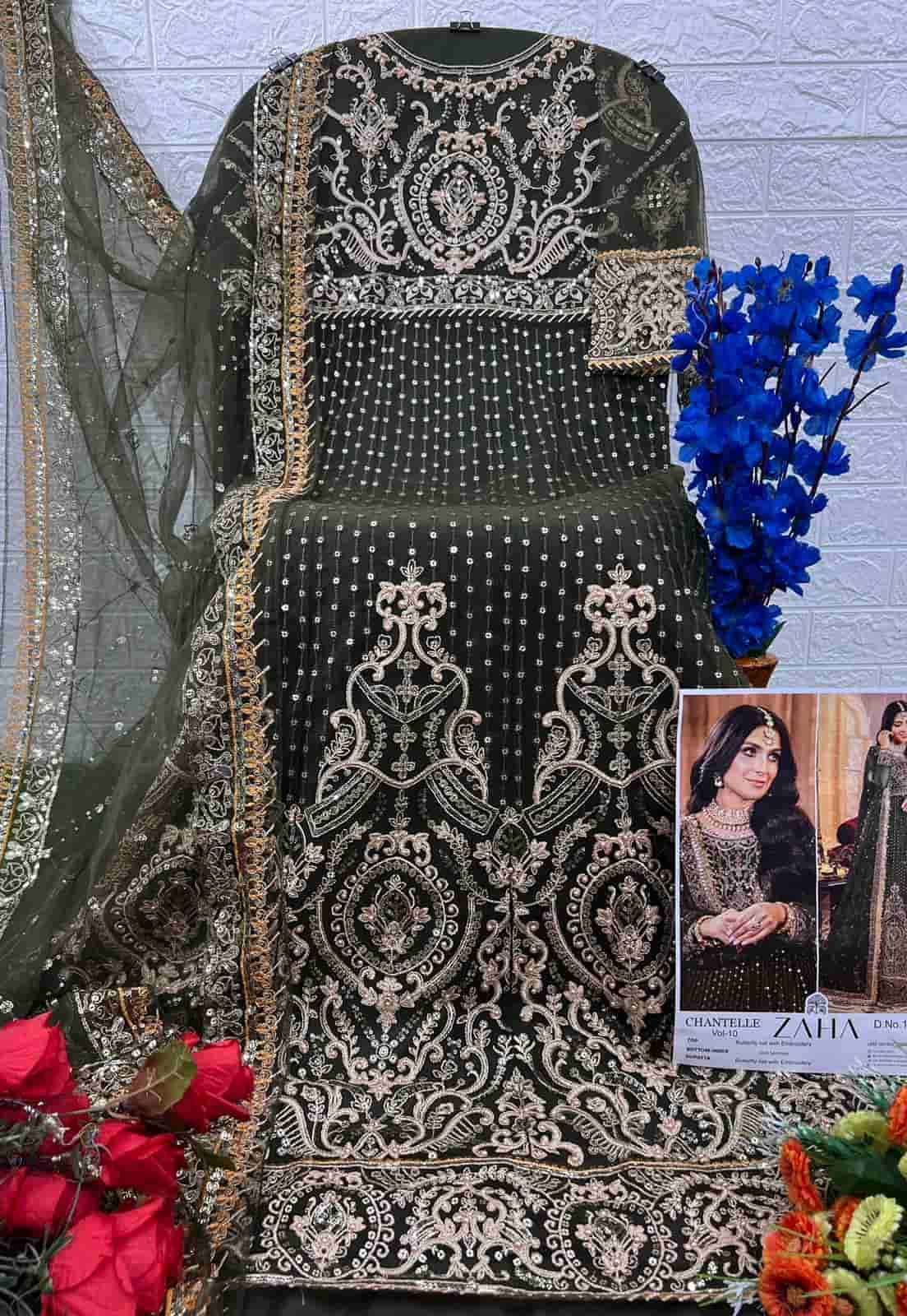 Zaha 10358 B Exclusive Heavy Designer Pakistani Suit Ensemble view 2