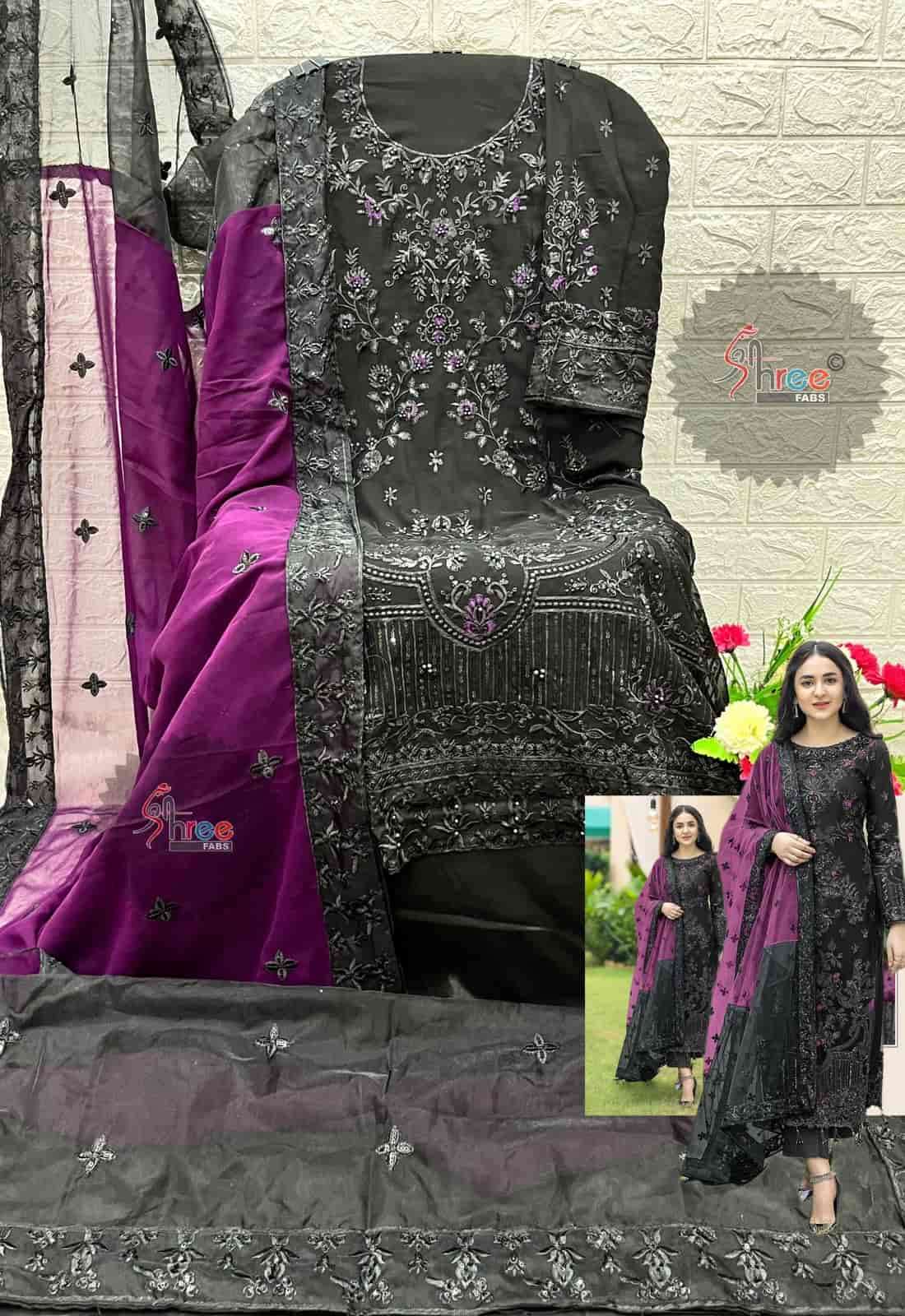 Shree Fabs S 994 D Exclusive Latest Embroidered Pakistani Suit Ensemble view 2