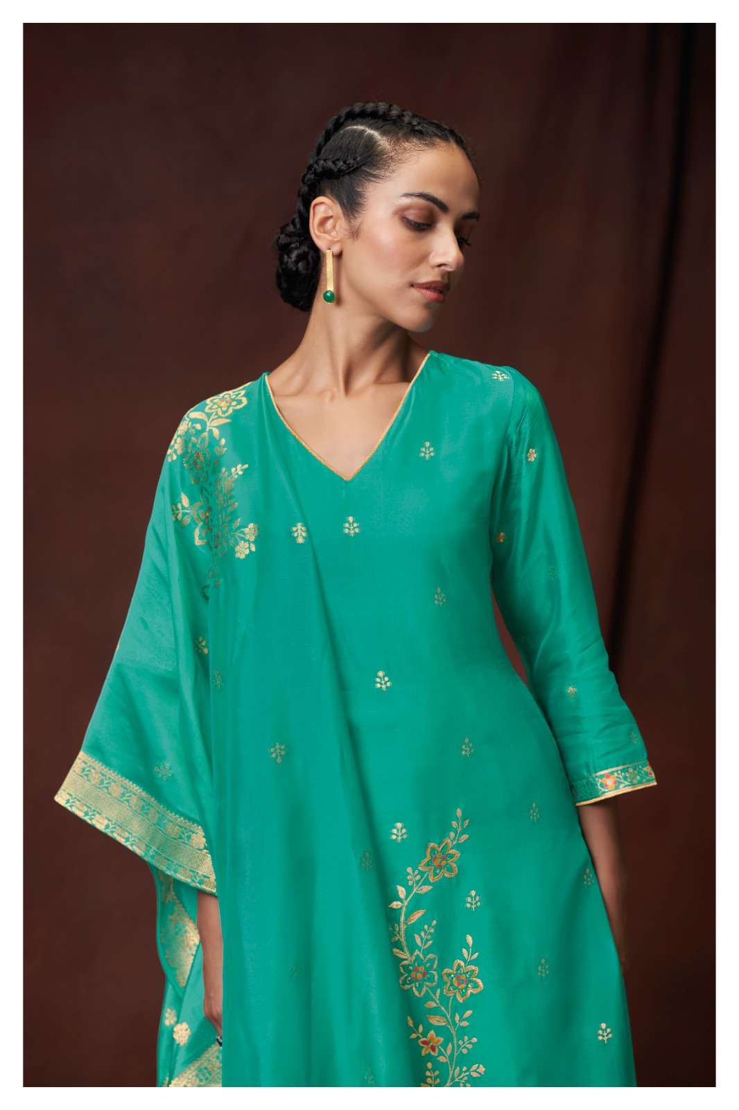 Ganga Bhavika 1791 Fancy Jacquard Tradition Ladies Suit Exporter view 3