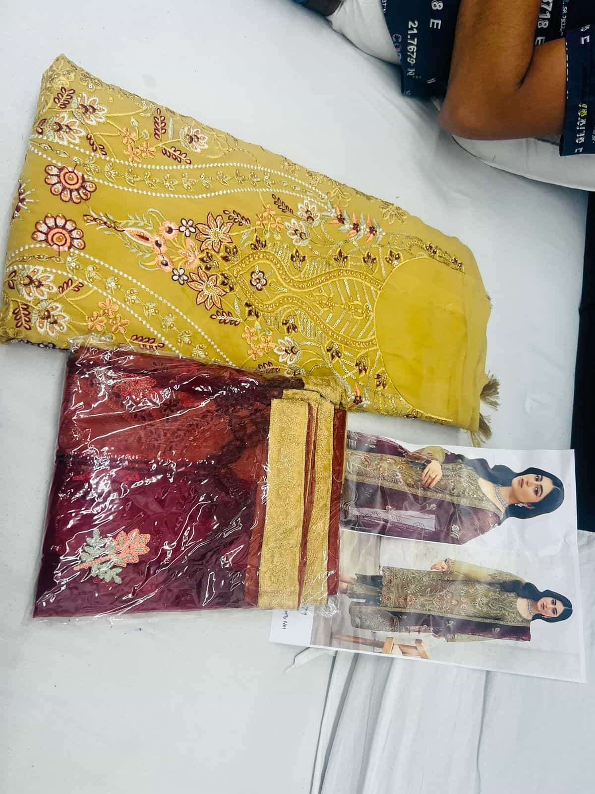 Zaha 10271 Heavy Embroidered Salwar Kameez view 2