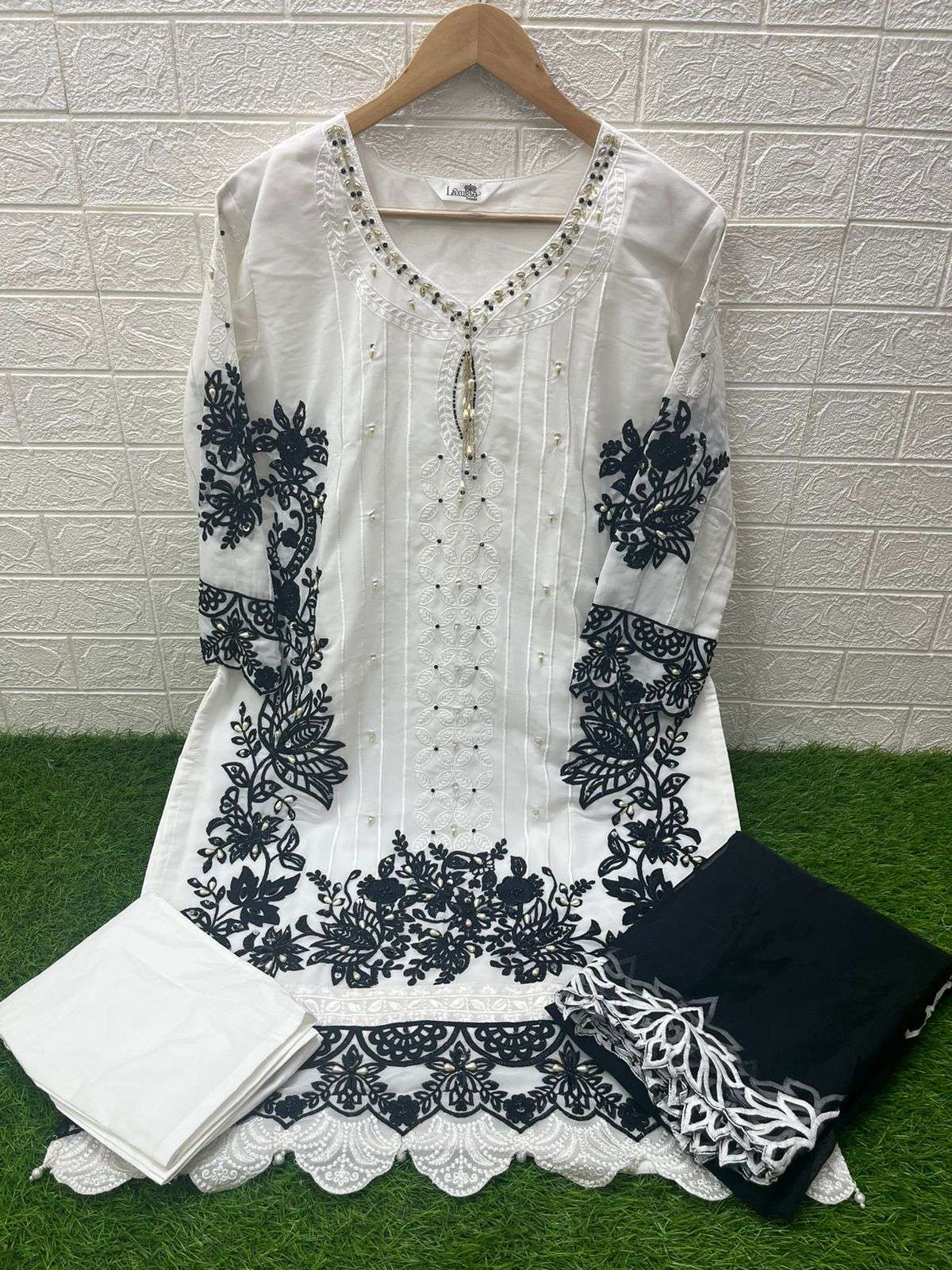Laxuria Trends 1407 Fancy Designer Readymade Pakistani Collection view 5