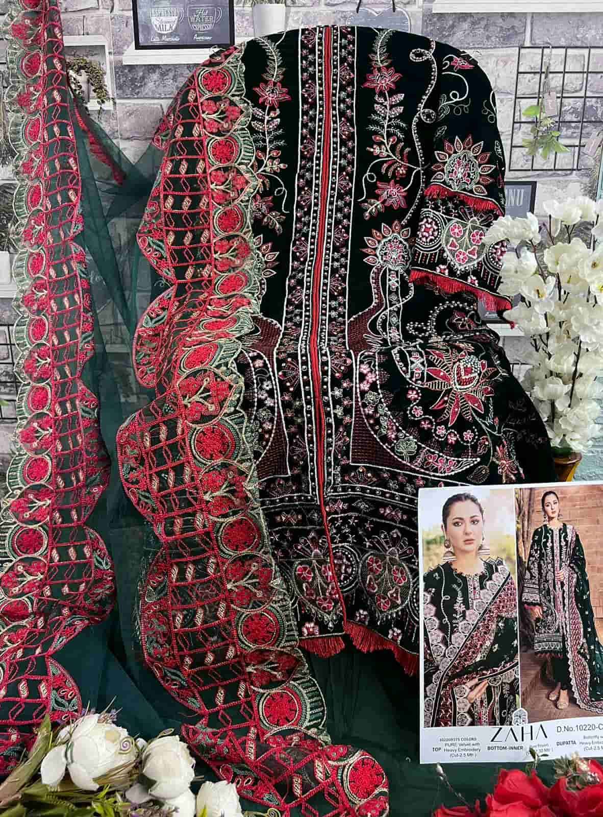 Zaha Aafiya Vol 1 10220 Hits Colors Pakistani Heavy Designer Velvet Suit Exporters view 6