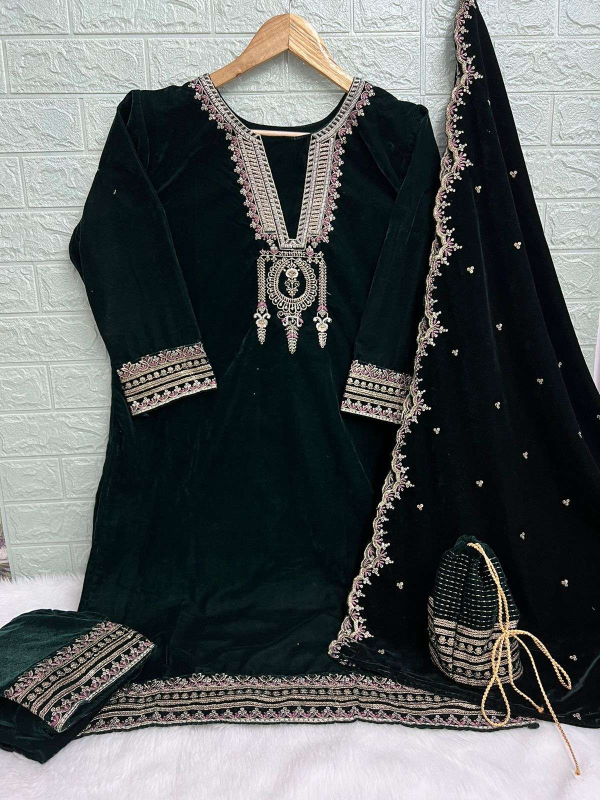 Deepsy 105 Colors Pakistani Fancy Designer Style Winter Wear Suit Wholesalers view 7