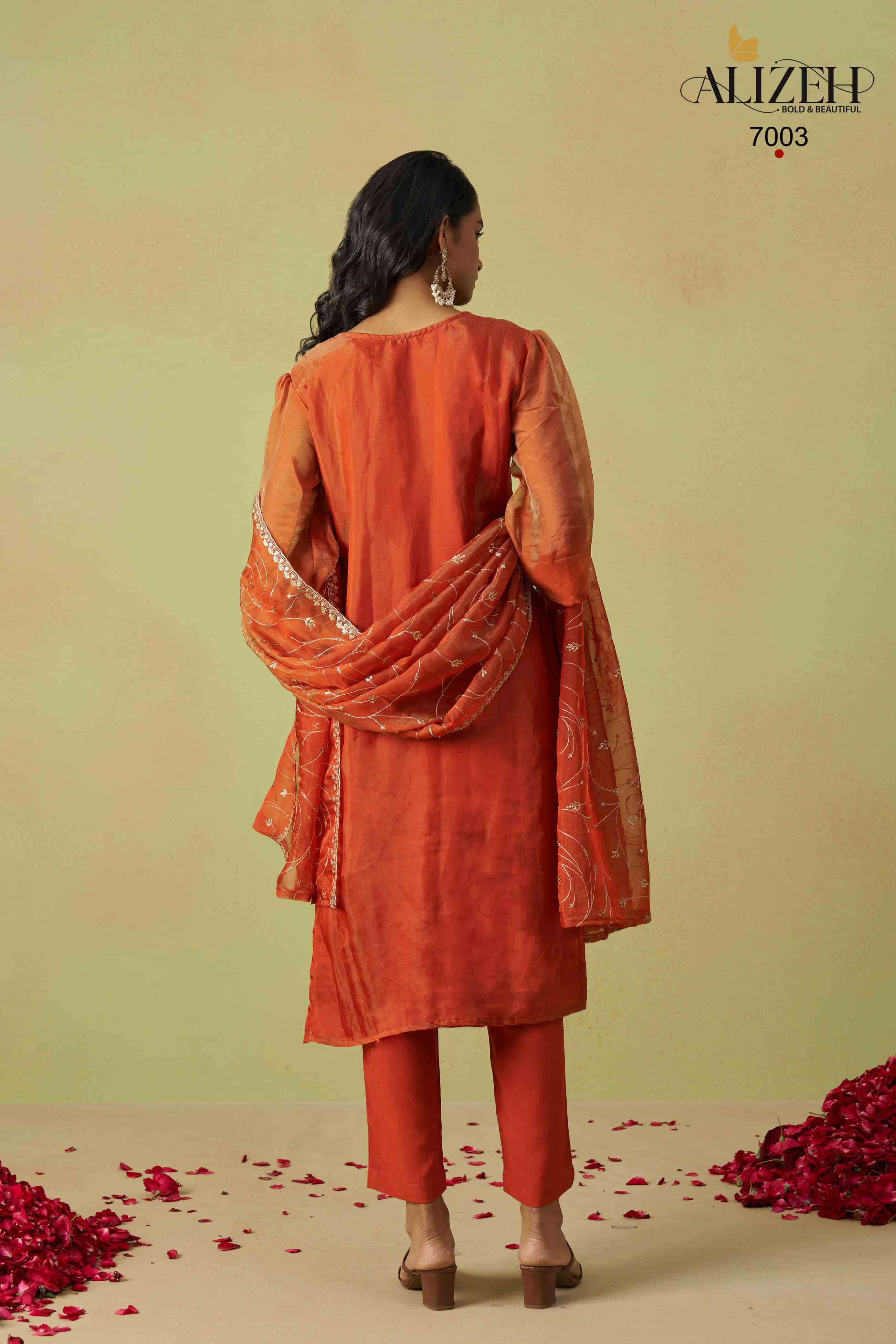 Alizeh Gulaabo 7001 to 7004 Shimmer Organza Salwar Suits view 10