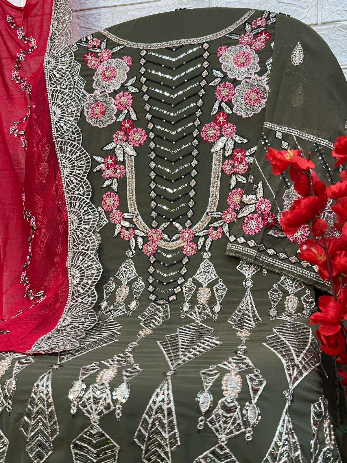 Zaha Afra Vol 1 10284 To 10286 Designer Georgette Suit Pakistani Collection view 10
