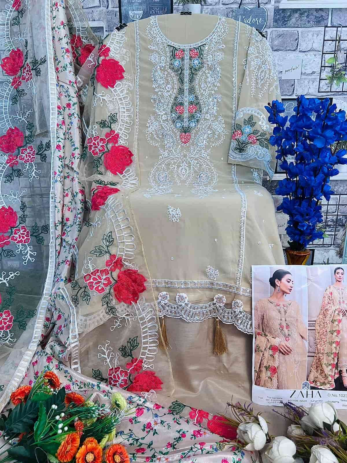 Zaha Heavy Embroidered Georgette Salwar Suit view 2