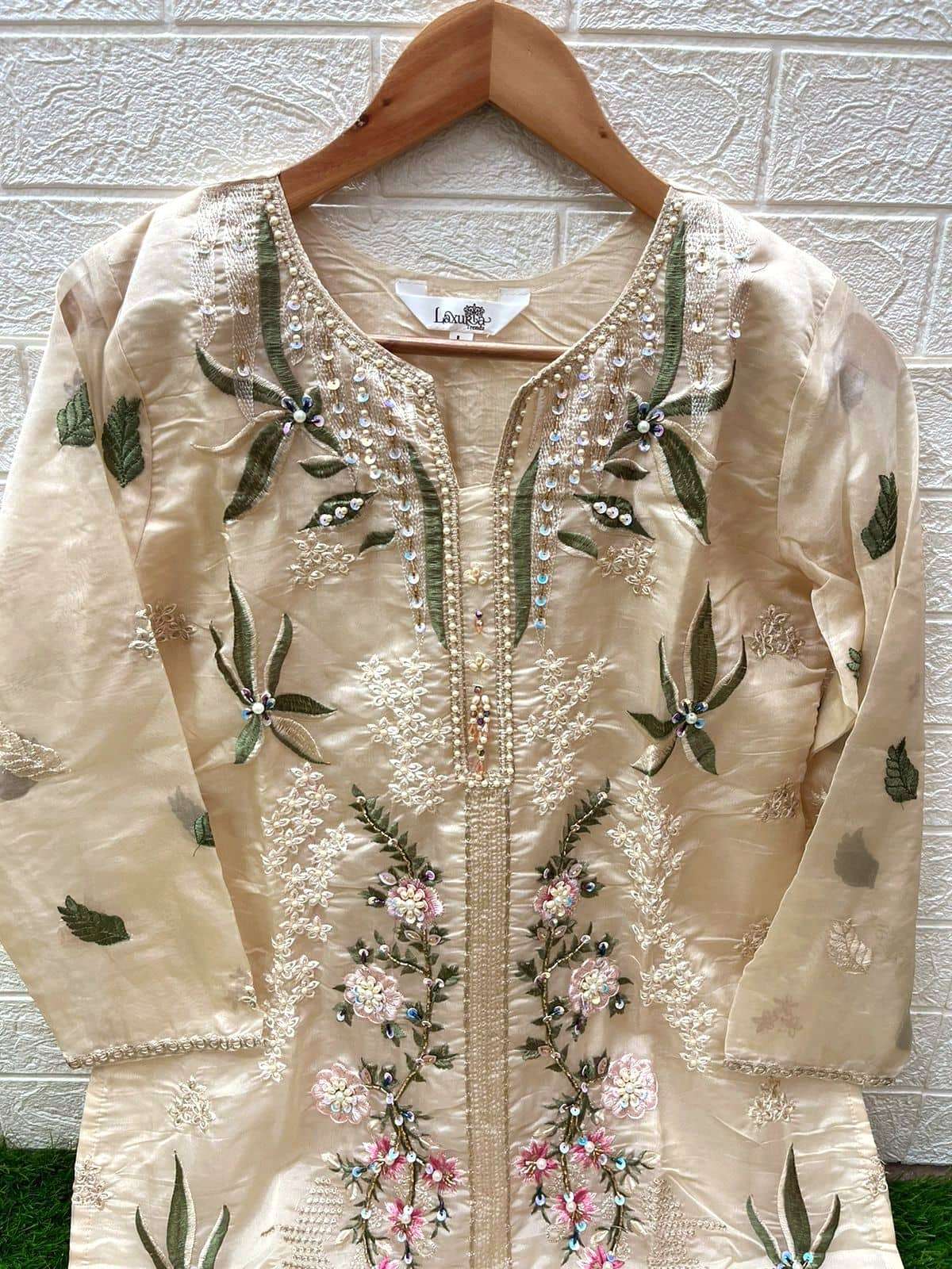 Laxuria Trends 1404 Fancy Style Classic Heavy Embroidered Readymade Collection view 4