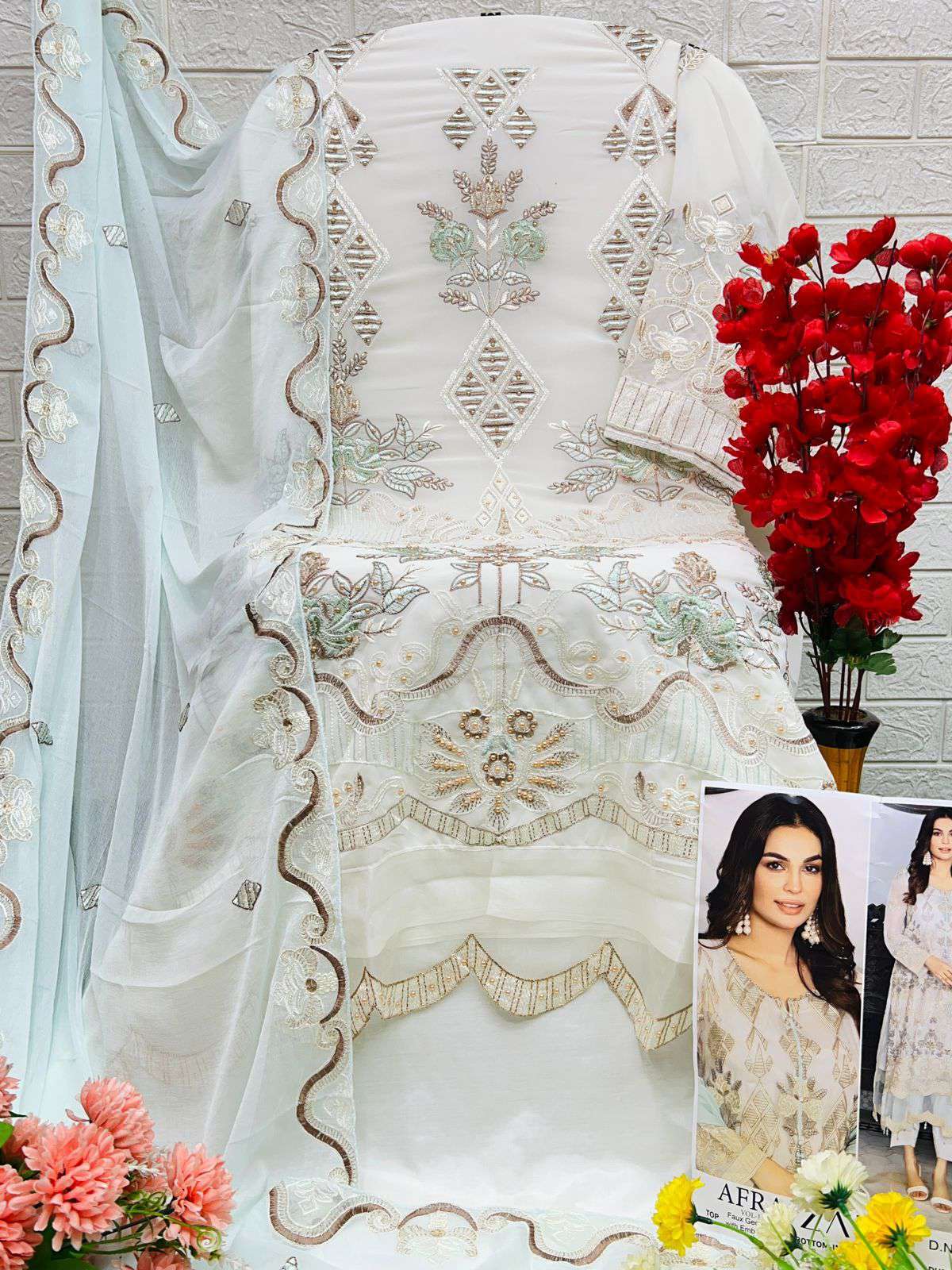 Zaha Afra Vol 1 10284 To 10286 Designer Georgette Suit Pakistani Collection view 12