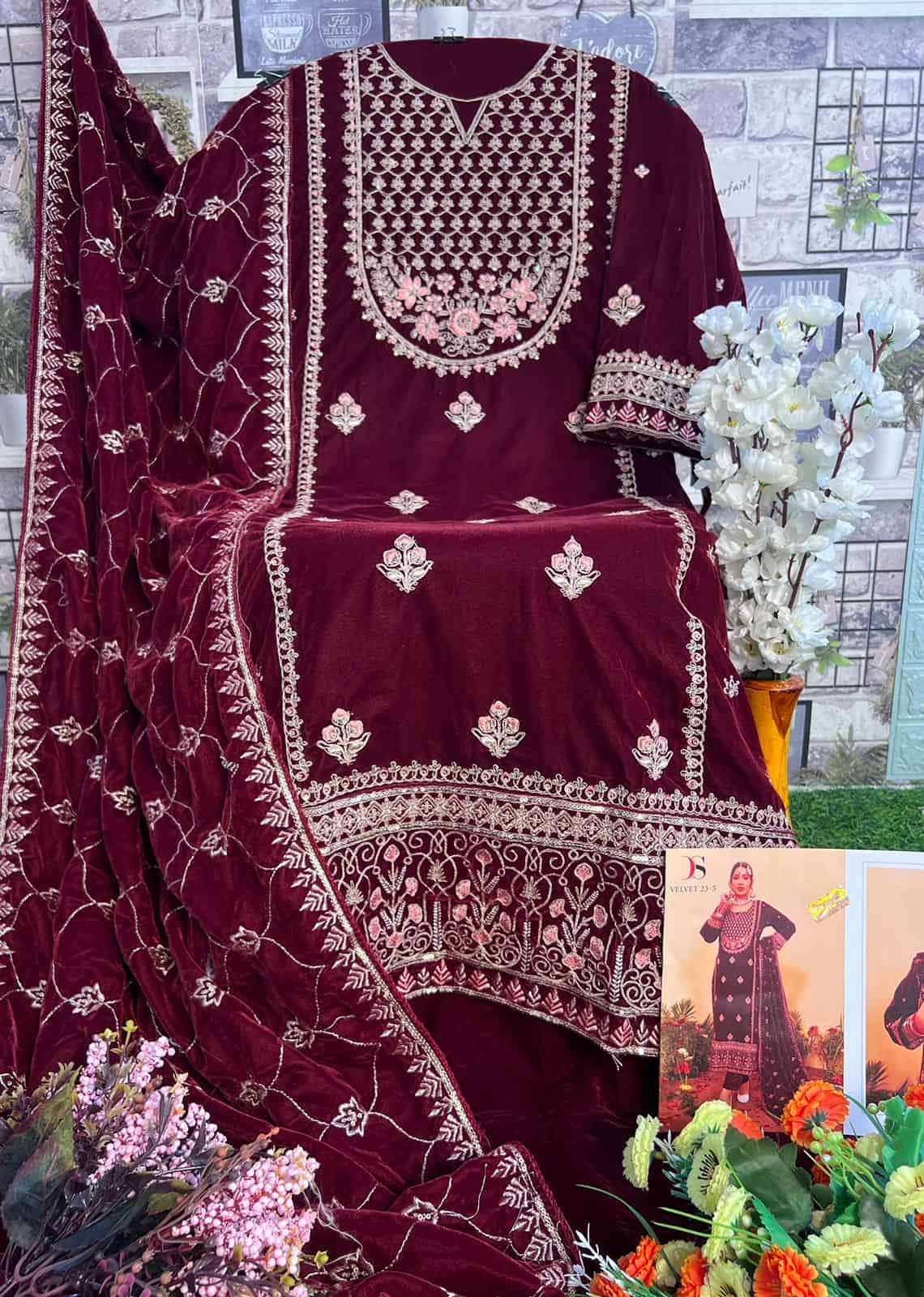 Deepsy 3221 Velvet Pakistani Salwar Suit view 2