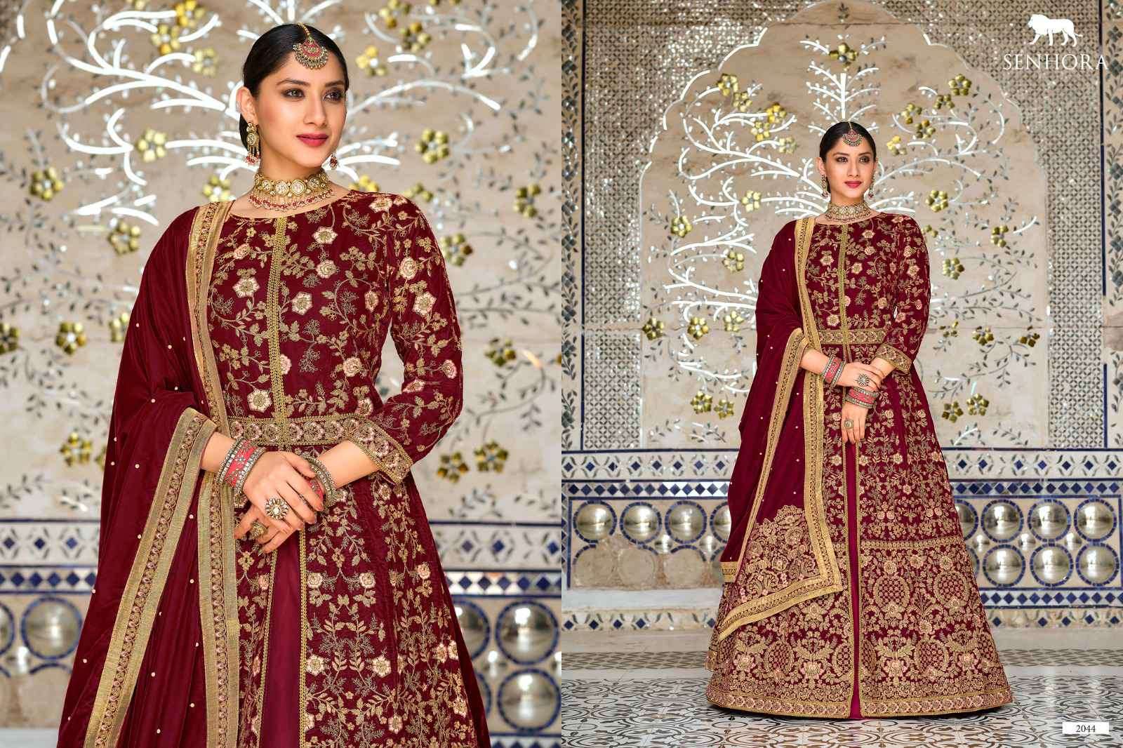 Senhora Dulhan Vol 32 Heavy Designer Velvet Bridal Wear Gown view 8