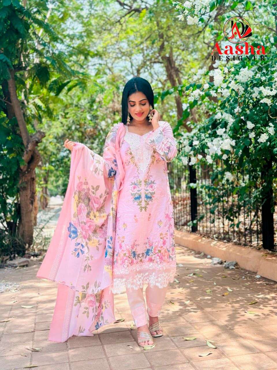 Aasha Designer Sana Safinaz Vol 3 Muzlin Collection Printed Cotton Suit Wholesalers view 2