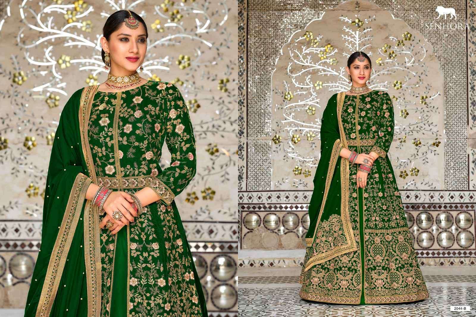 Senhora Dulhan Vol 32 Heavy Designer Velvet Bridal Wear Gown view 21