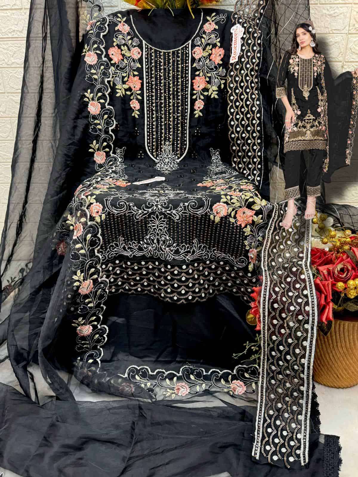 Fepic C 1352 Colors Exclusive Fancy Designer Pakistani Suit Wholasaler view 6