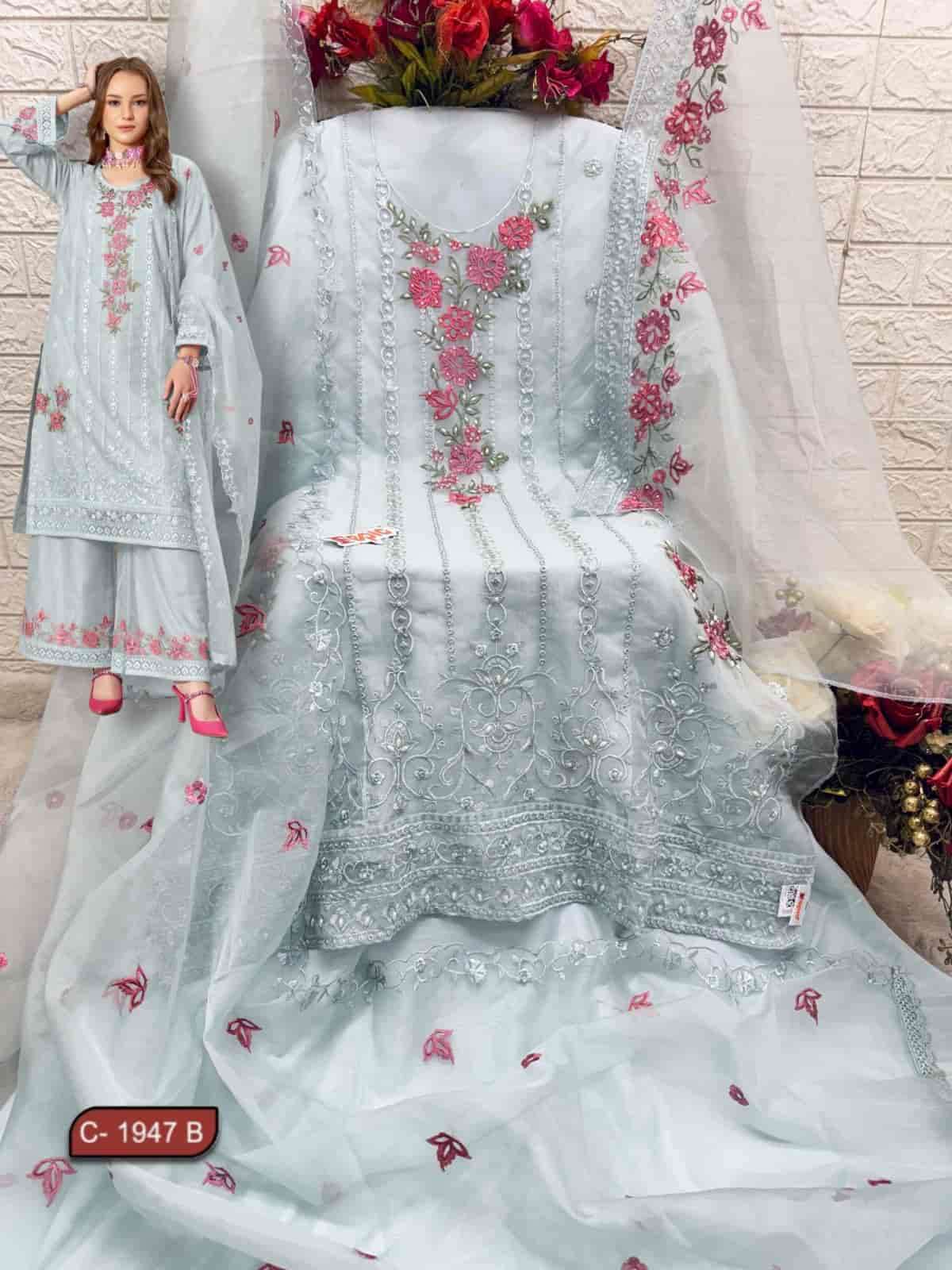 Fepic Rosemeen Organza Pakistani Salwar Suit view 5