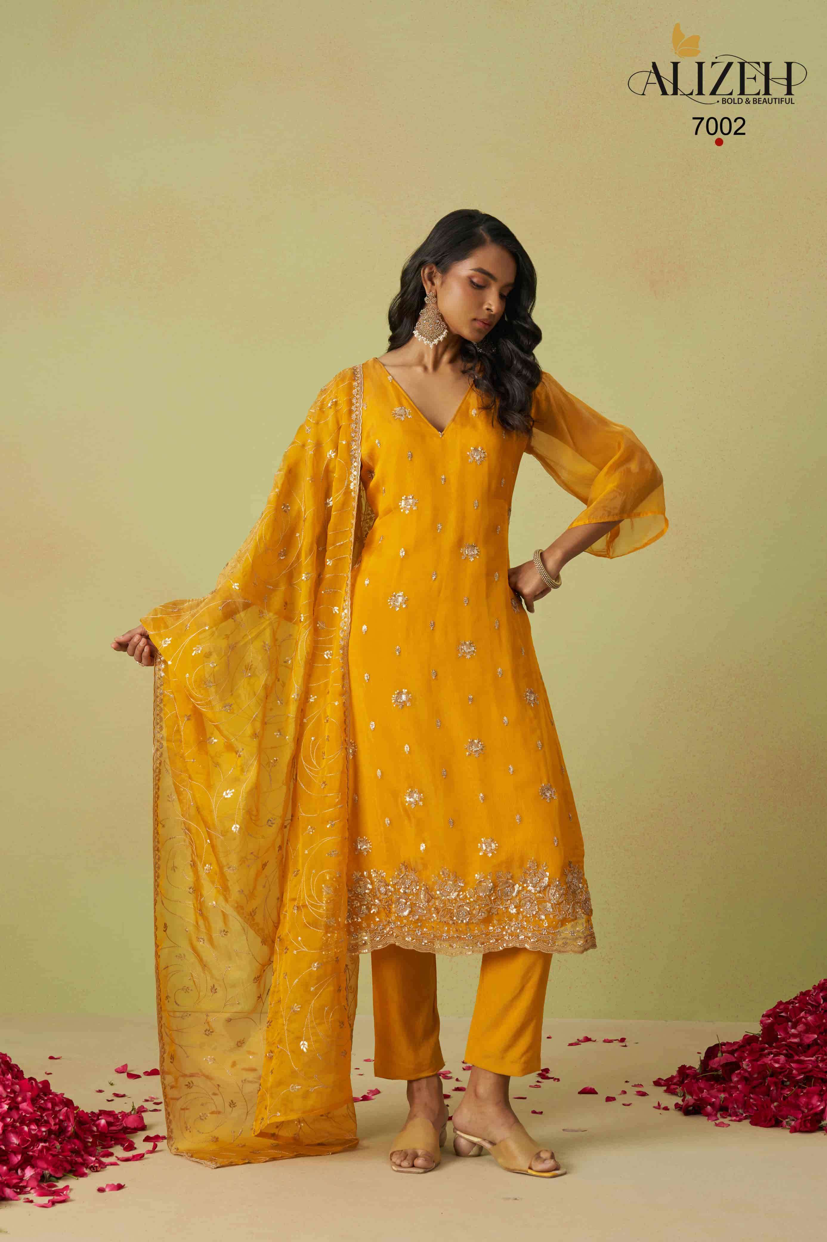Alizeh Gulaabo 7001 to 7004 Shimmer Organza Salwar Suits view 8