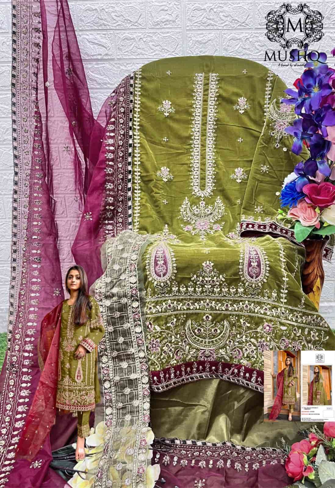 Mushq M 271 Colors Pakistani New Designs Winter Wear Salwar Suit Wholesalers view 8