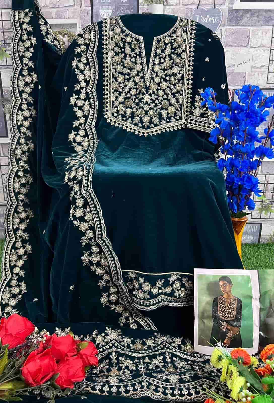 Deepsy D 32213 Colors Pakistani Winter Wear Style Designer Velvet Suit Wholesalers view 6
