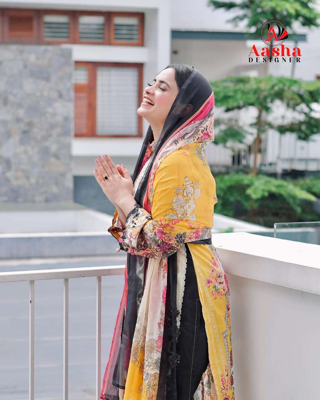 Aasha Designer 1080 Hit Designs Exclusive Cotton Pakistani Suit view 4