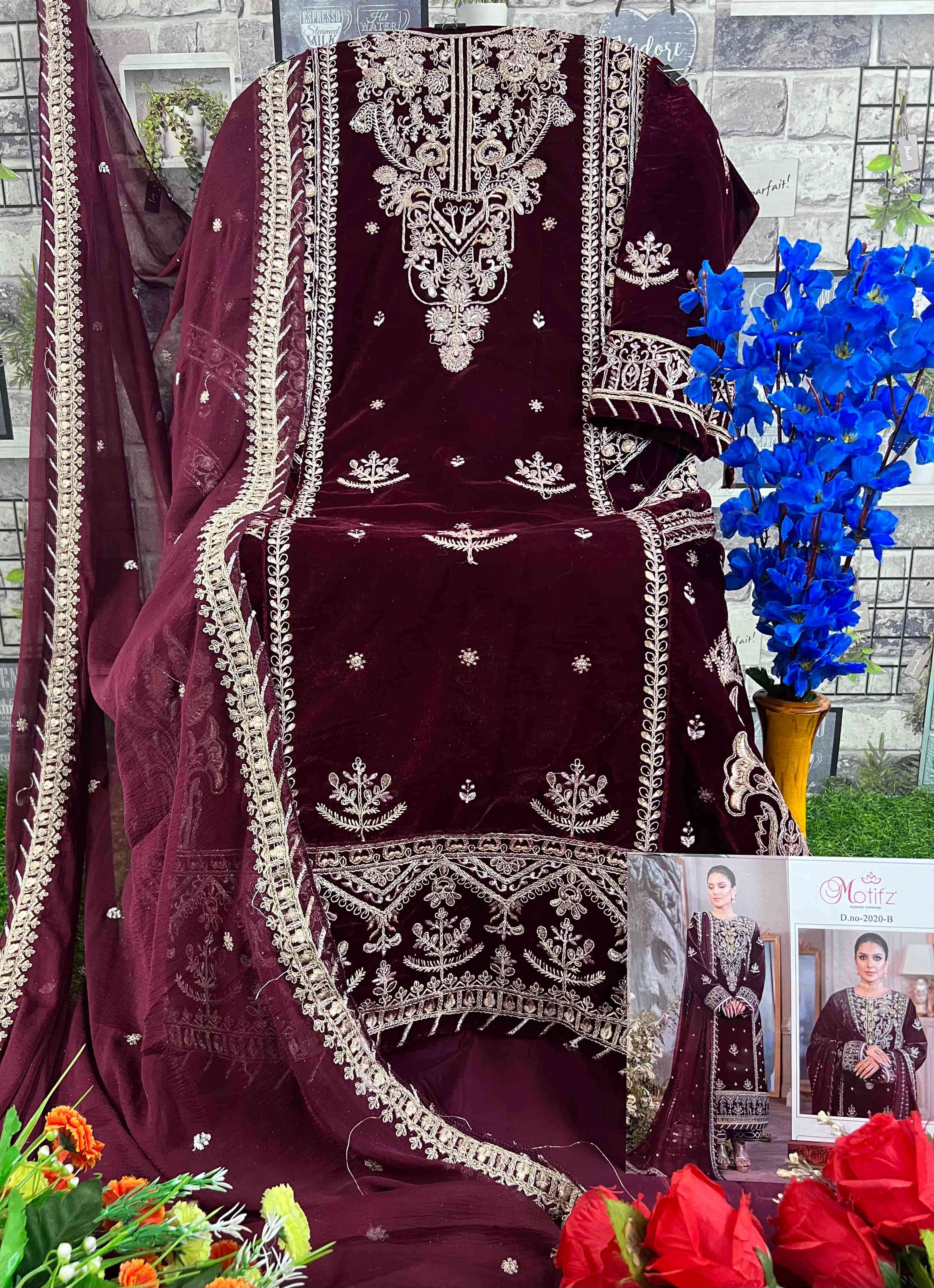 Motifz 2020 Colors Winter Wear Style Heavy Designer Pakistani Suit Wholesalers view 7