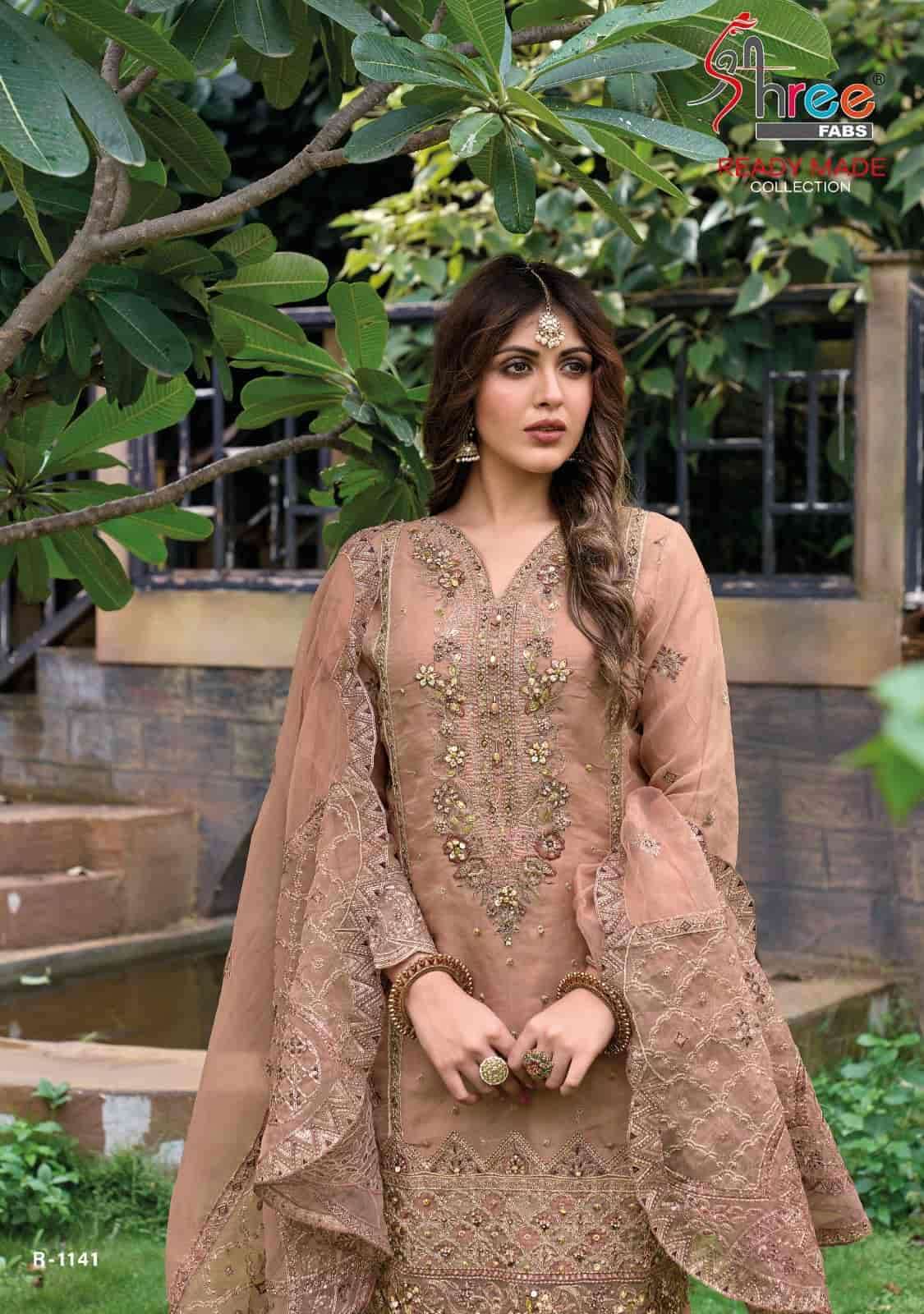 Shree Fabs R 1141 Colors Pakistani Heavy Designer Style Readymade Suit Exporter view 6