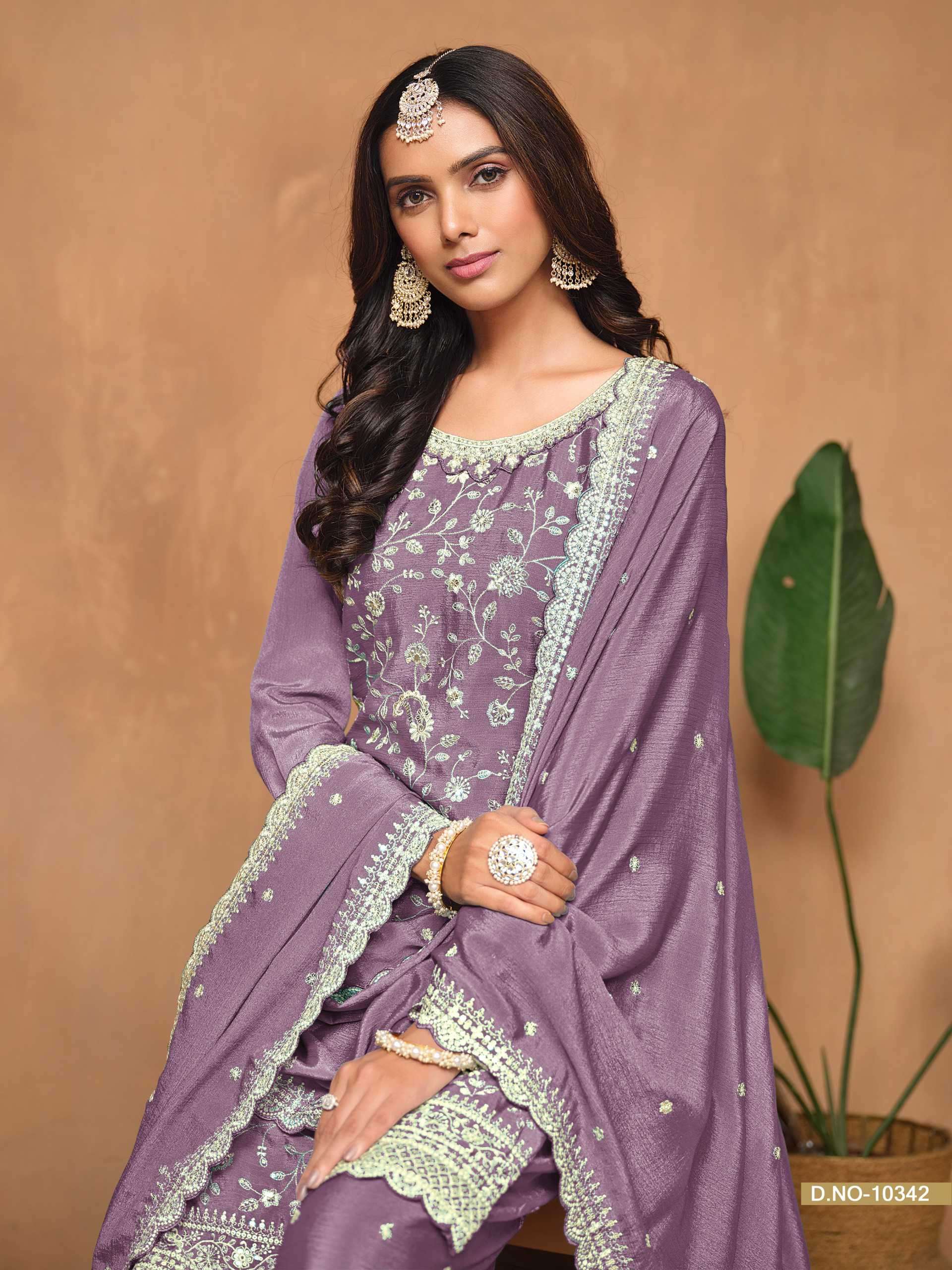 Anjubaa Vol 34 10341 To 10344 Series Suit view 5