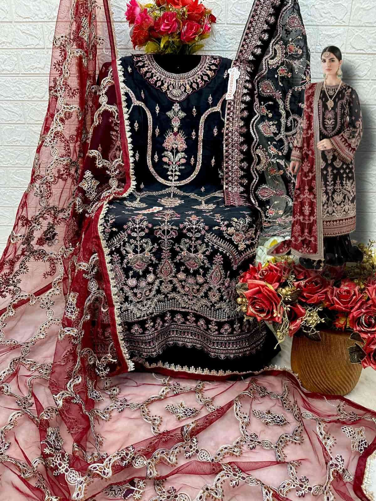 Fepic C 1549 Colors Pakistani Latest Heavy Designer Style Party Wear Suit Exporter view 4