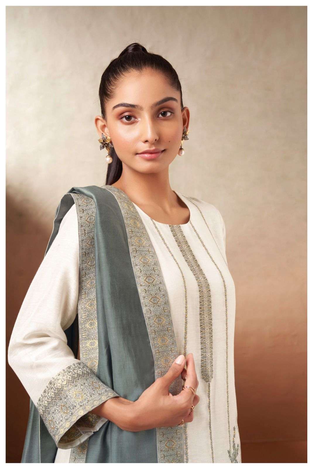 Ganga Evalyn 2583 Exclusive Ladies Dress Ganga Fashion Suit Collection view 2