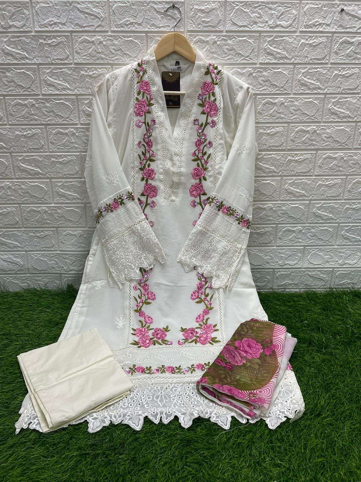 Laxuria Trends Designer Pakistani 3-Piece Suit view 4