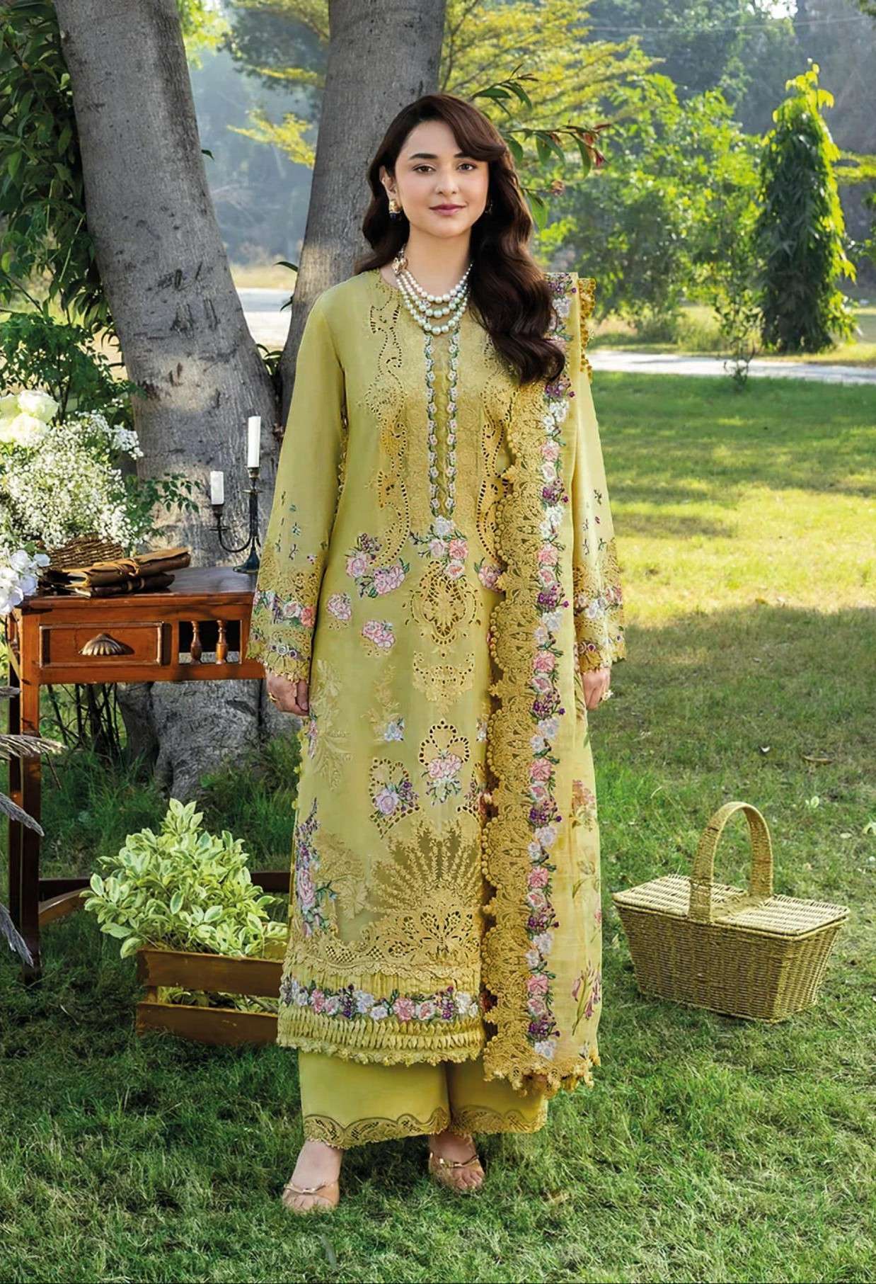 Deepsy 1726 A Exclusive Pure Cotton Pakistani Suit Collection view 3