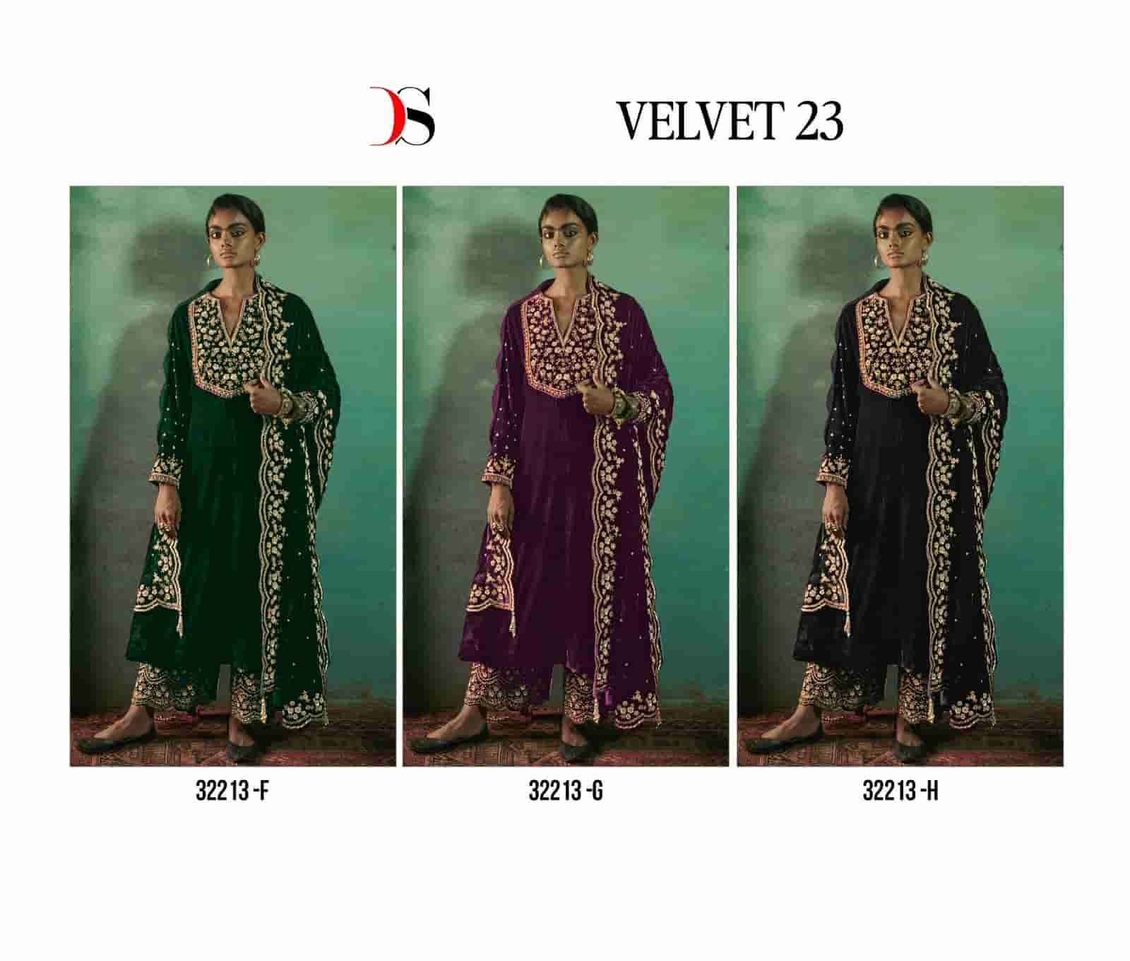 Deepsy D 32213 Colors Pakistani Winter Wear Style Designer Velvet Suit Wholesalers view 4