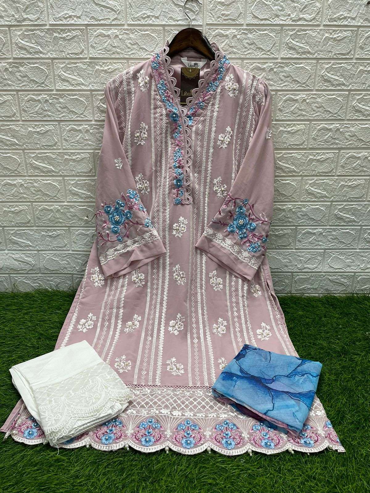 Laxuria Trends 1323 Fancy Designer Style Pakistani Readymade Suit Exporter view 4