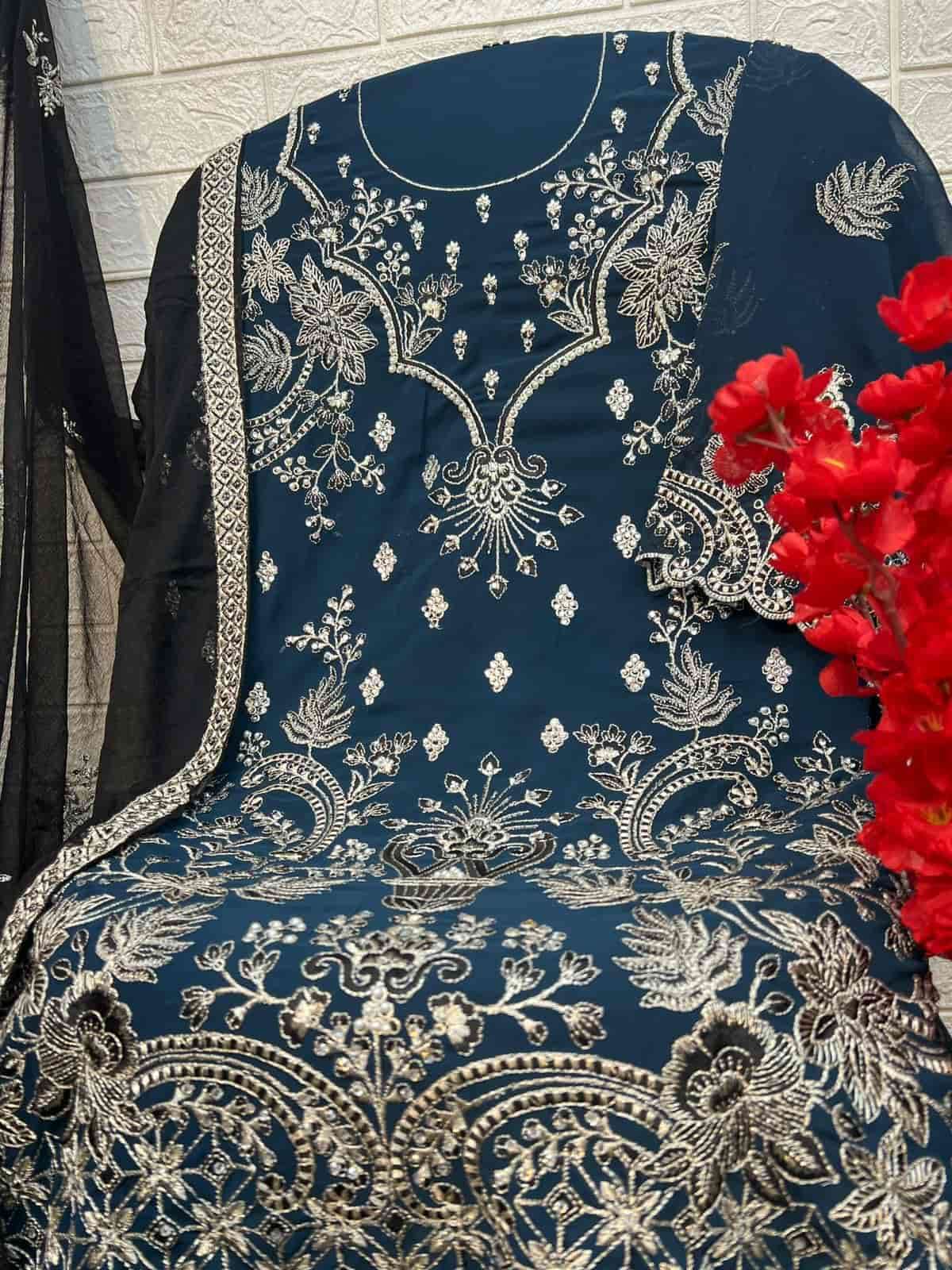 Al Khushbu Designer Pakistani Salwar Suit view 3