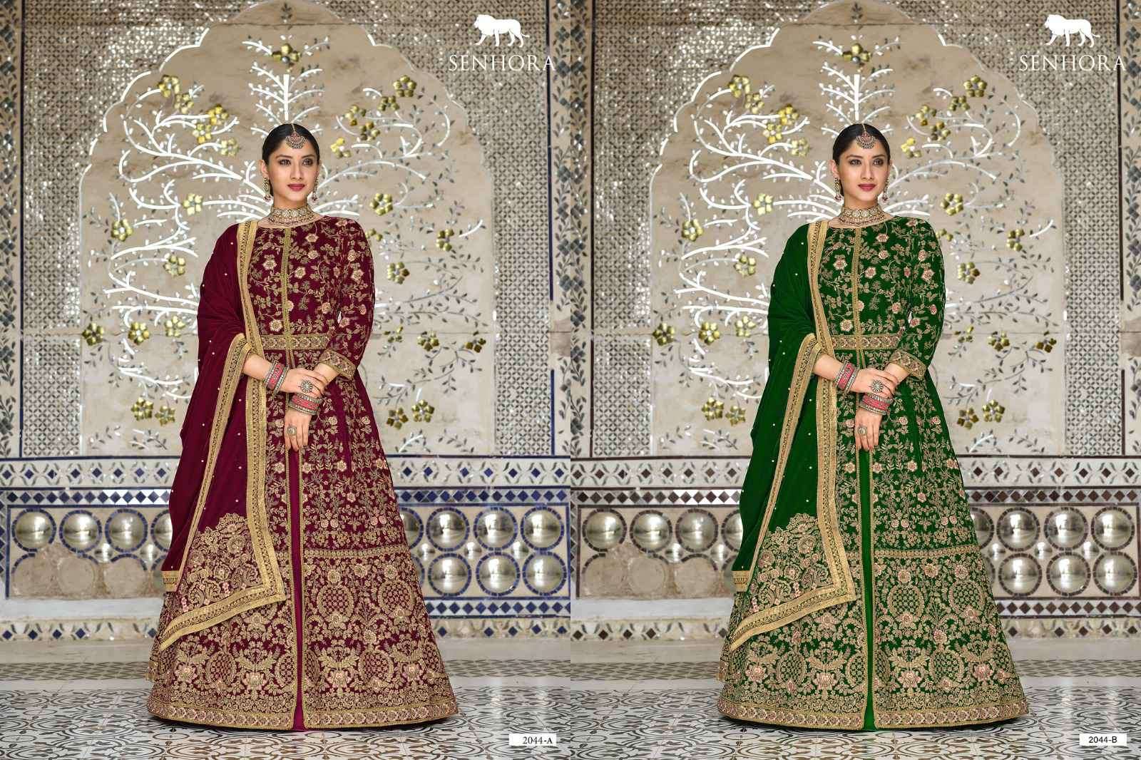 Senhora Dulhan Vol 32 Heavy Designer Velvet Bridal Wear Gown view 23